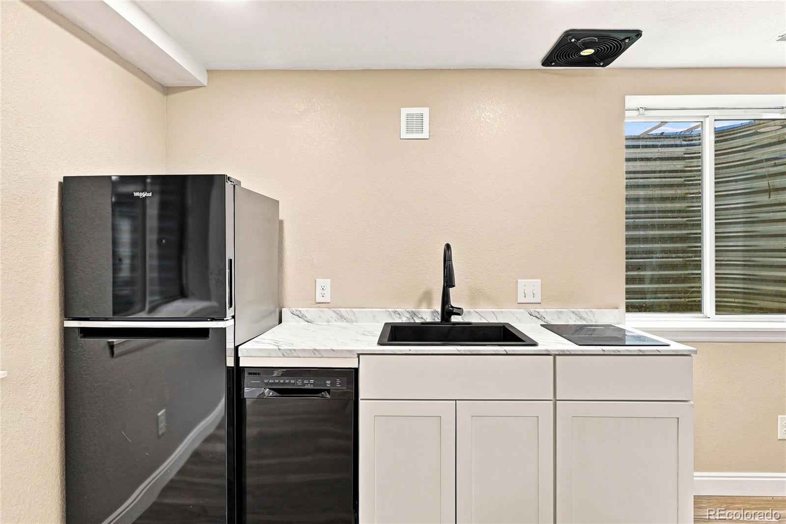 MLS Image #25 for 9712  queenscliffe drive,highlands ranch, Colorado