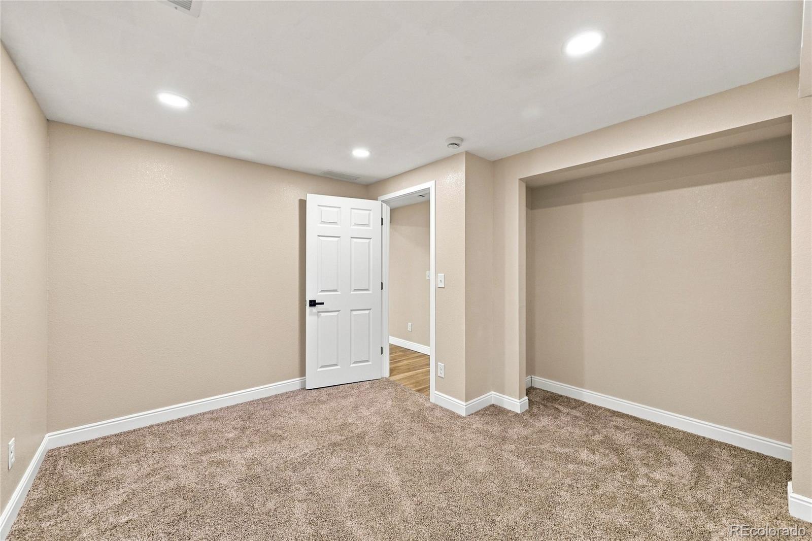 MLS Image #26 for 9712  queenscliffe drive,highlands ranch, Colorado