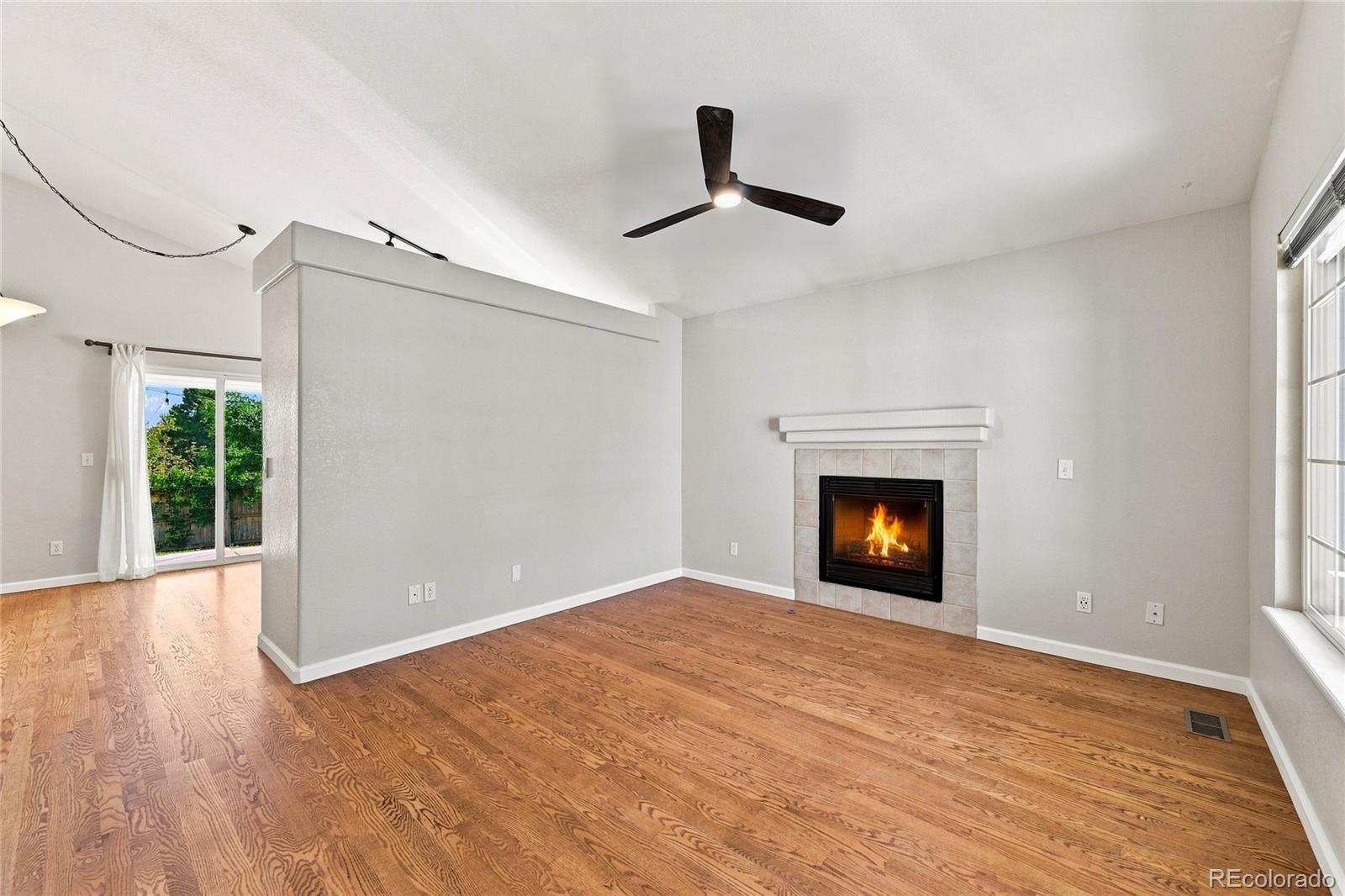 MLS Image #6 for 9712  queenscliffe drive,highlands ranch, Colorado