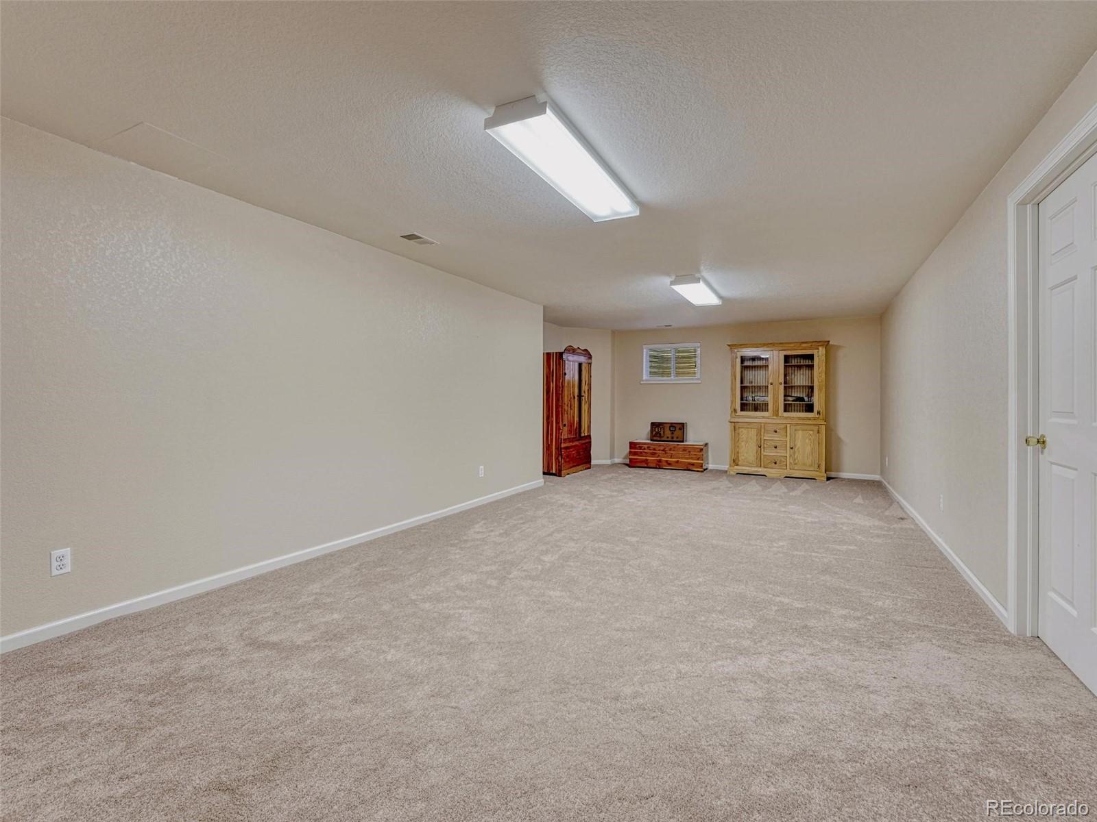 MLS Image #31 for 37140  pheasant run,elizabeth, Colorado