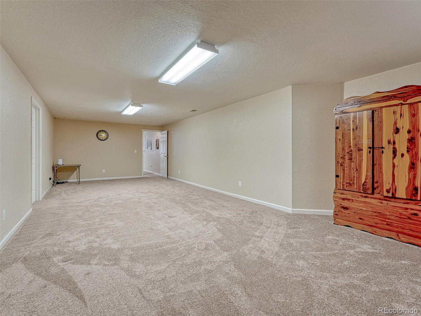 MLS Image #32 for 37140  pheasant run,elizabeth, Colorado