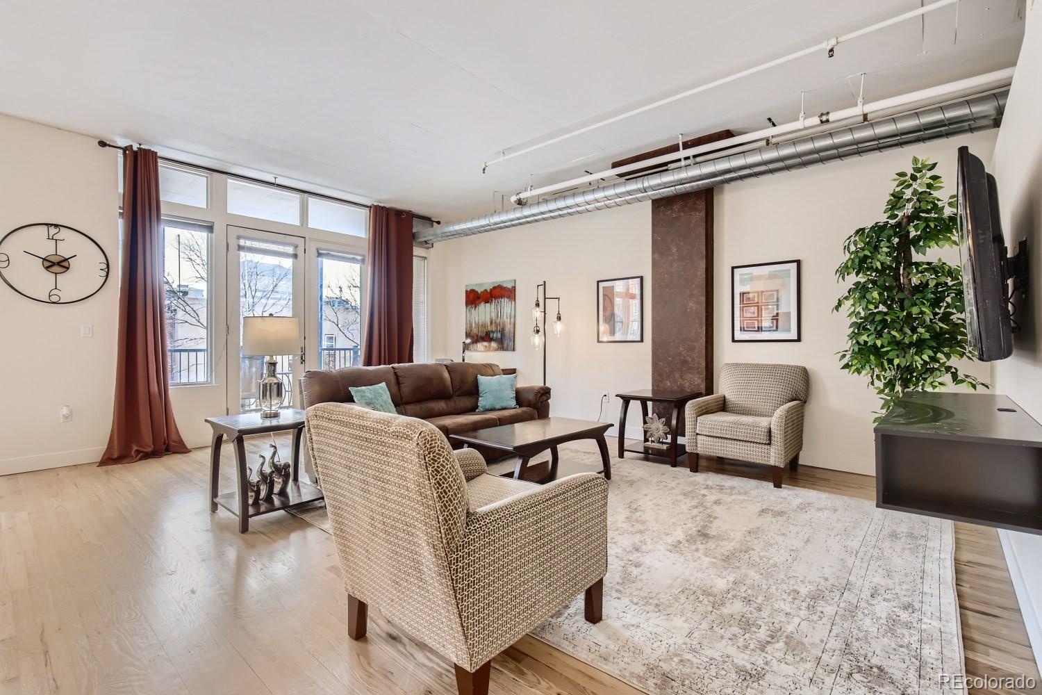 MLS Image #2 for 1499  blake street,denver, Colorado