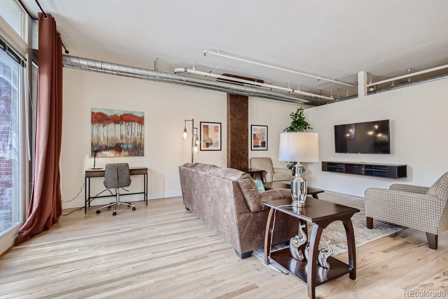 MLS Image #7 for 1499  blake street,denver, Colorado