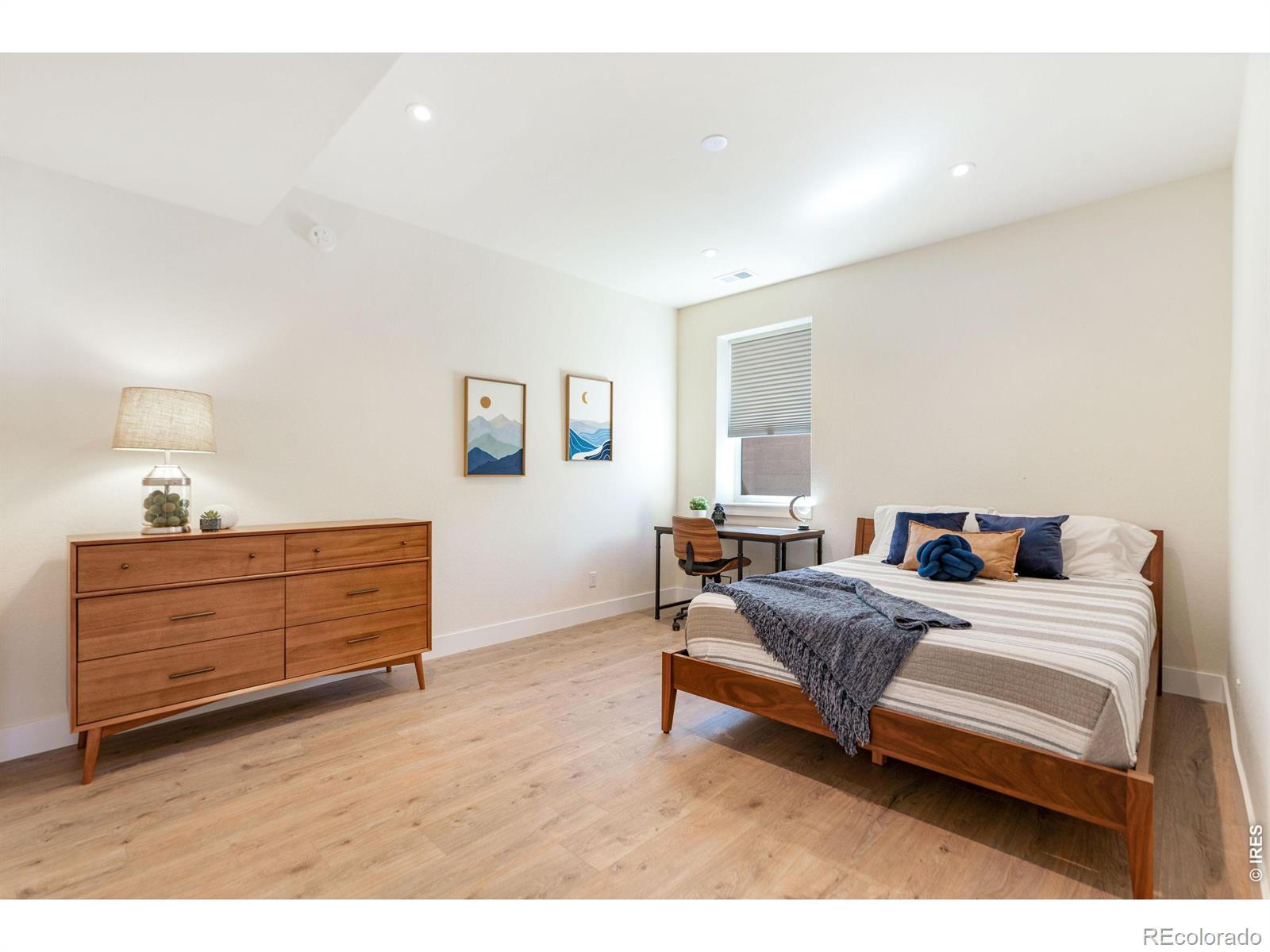 MLS Image #25 for 944  saint andrews lane,louisville, Colorado