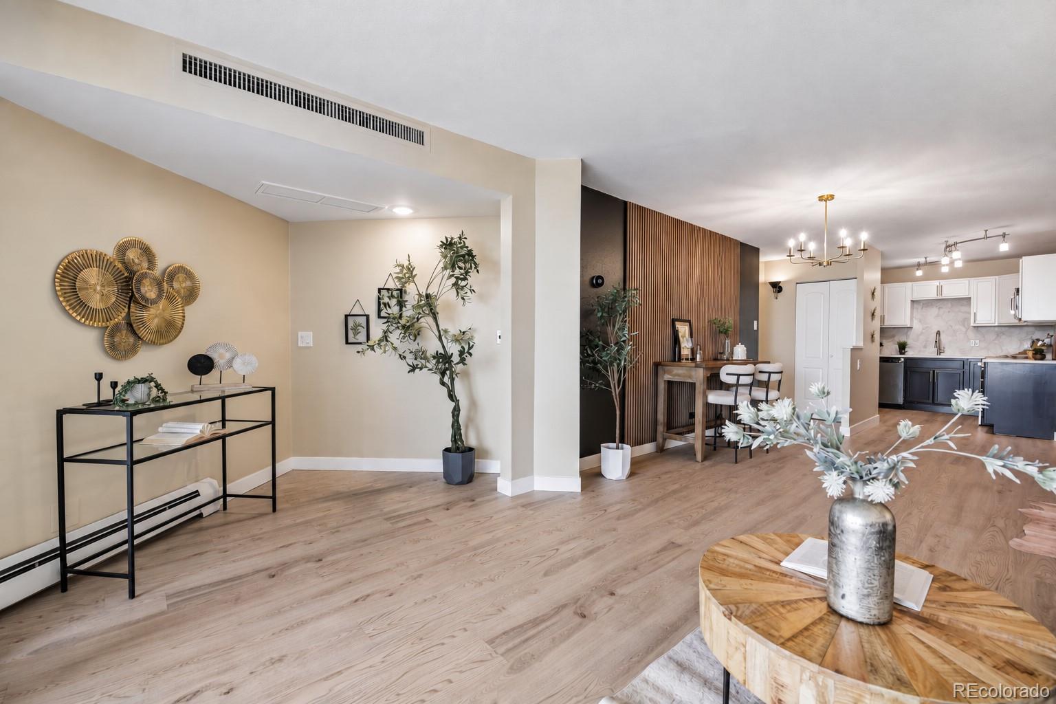 MLS Image #4 for 550 e 12th avenue 1409,denver, Colorado