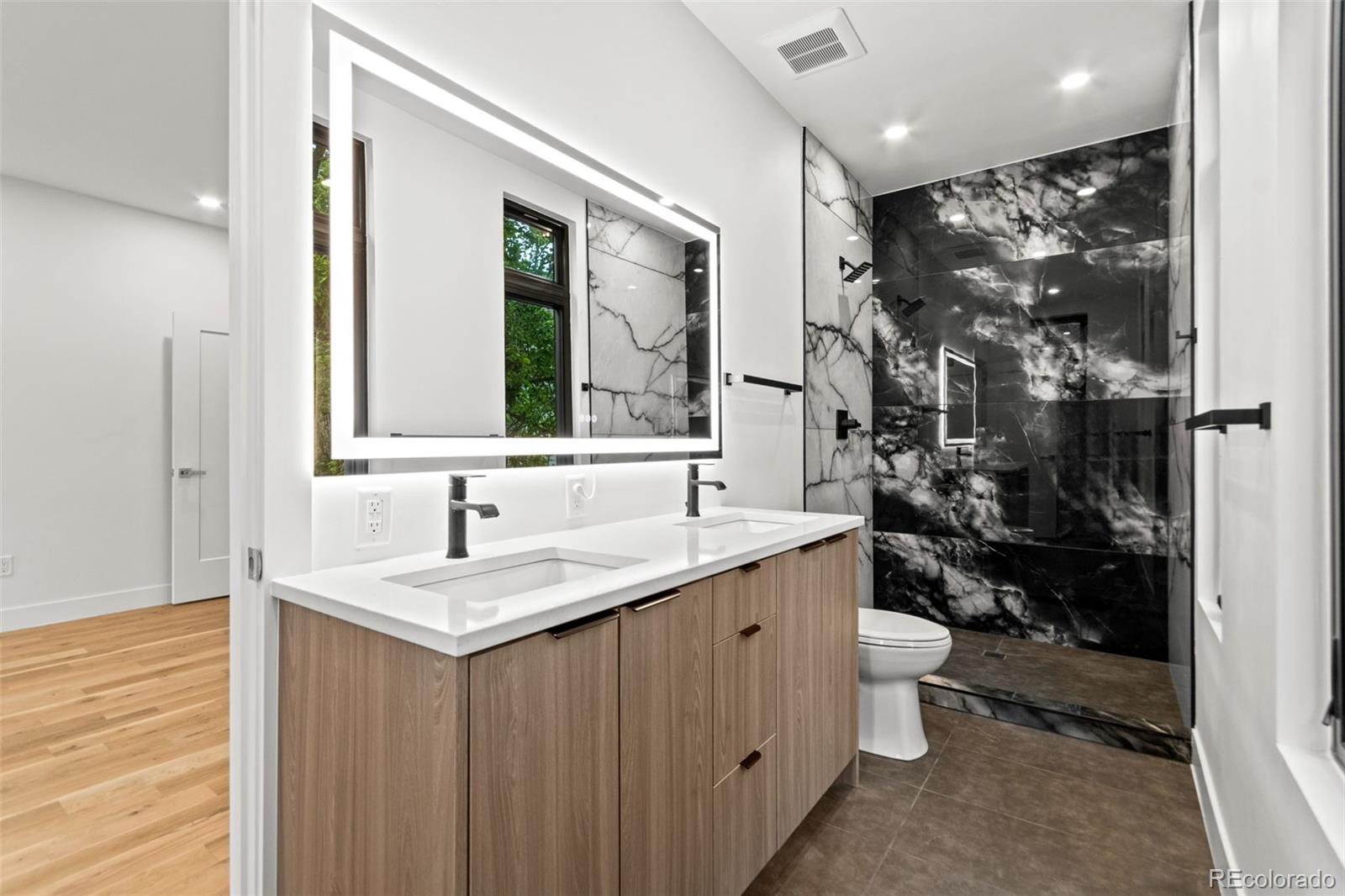 MLS Image #24 for 1446  stuart street,denver, Colorado