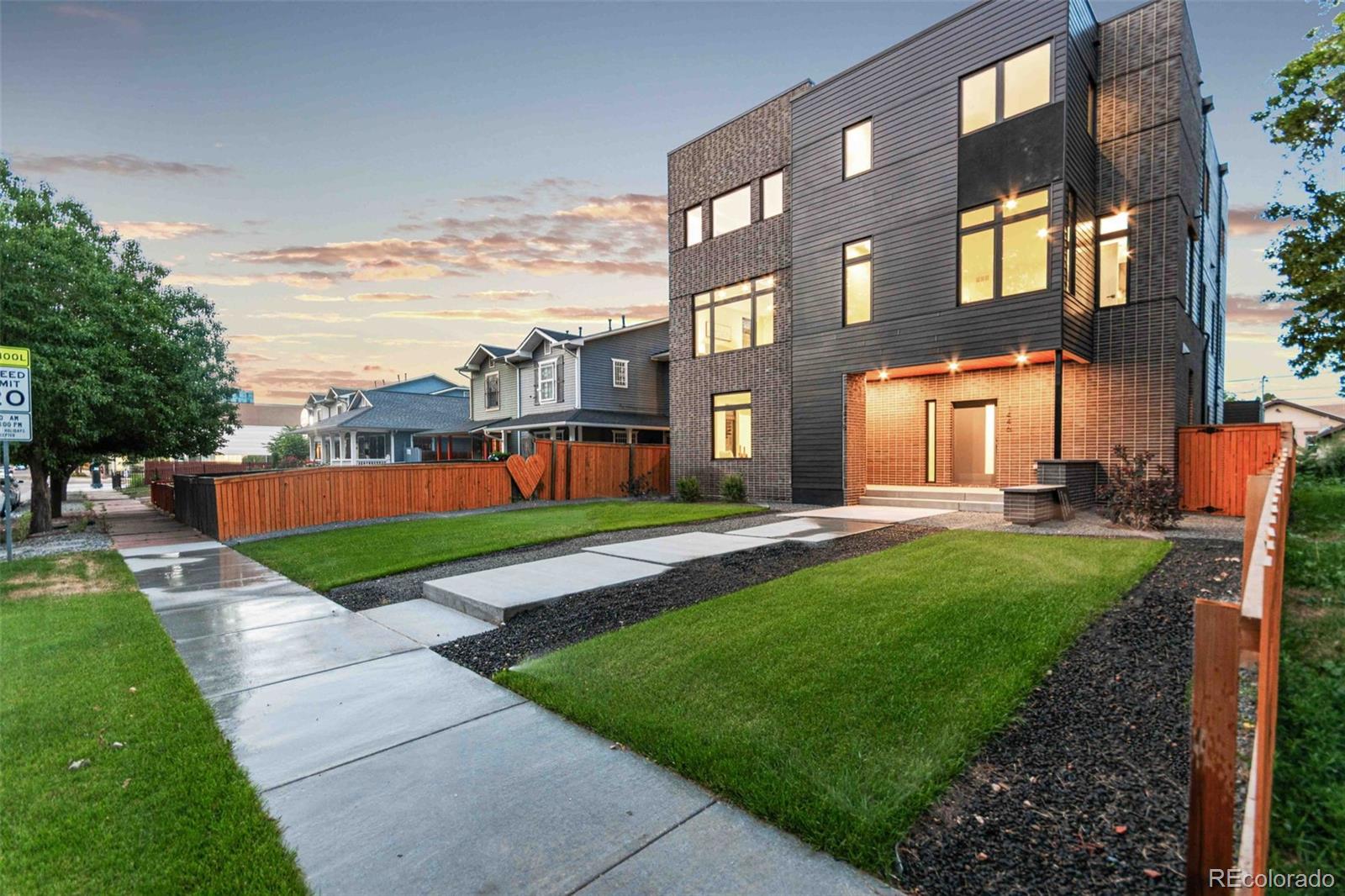 MLS Image #5 for 1446  stuart street,denver, Colorado