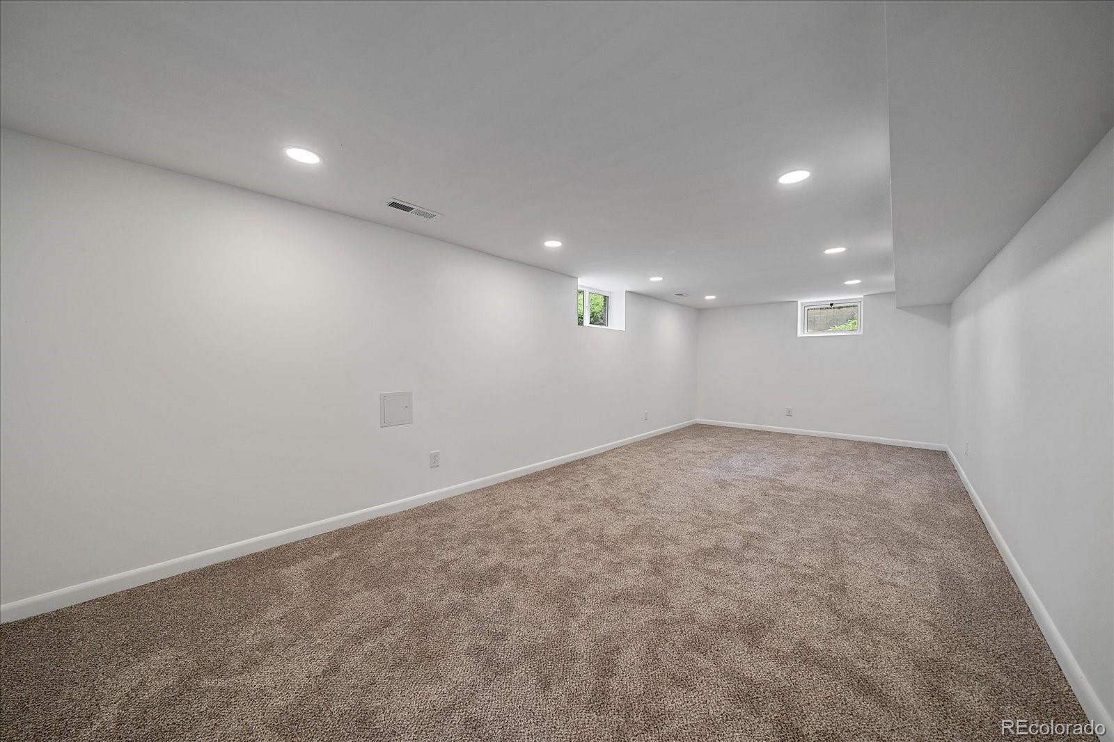 MLS Image #14 for 2651  albion street,denver, Colorado
