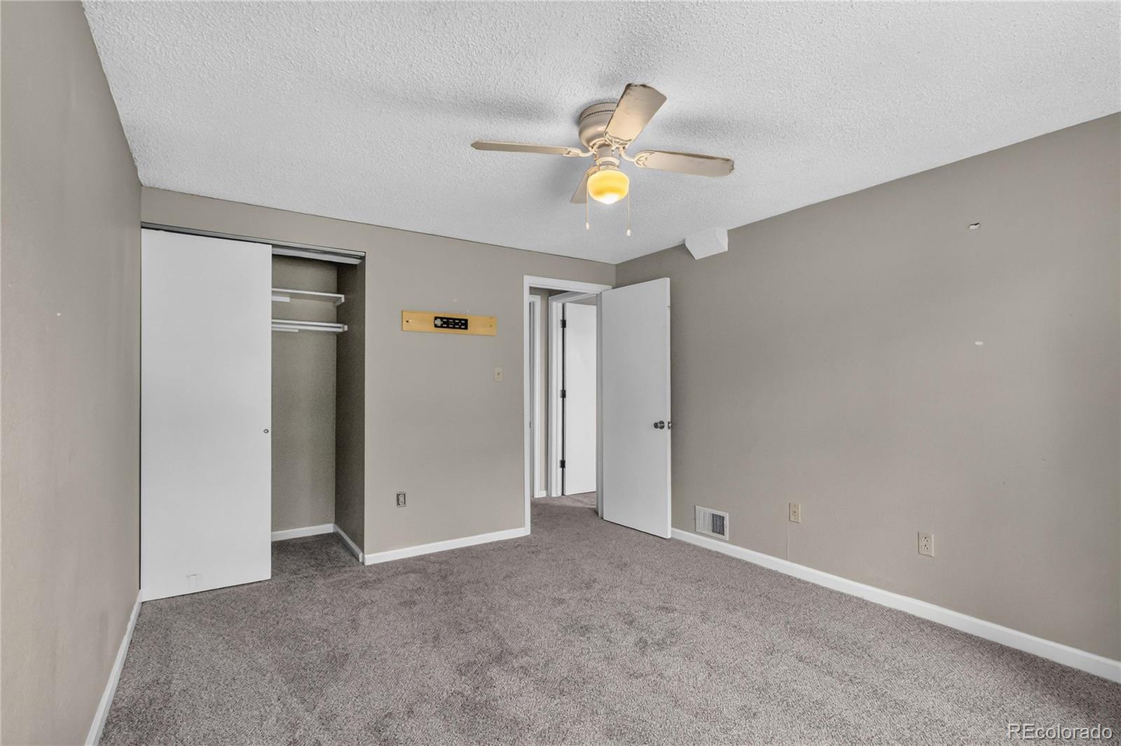 MLS Image #19 for 5374 w canyon trail,littleton, Colorado