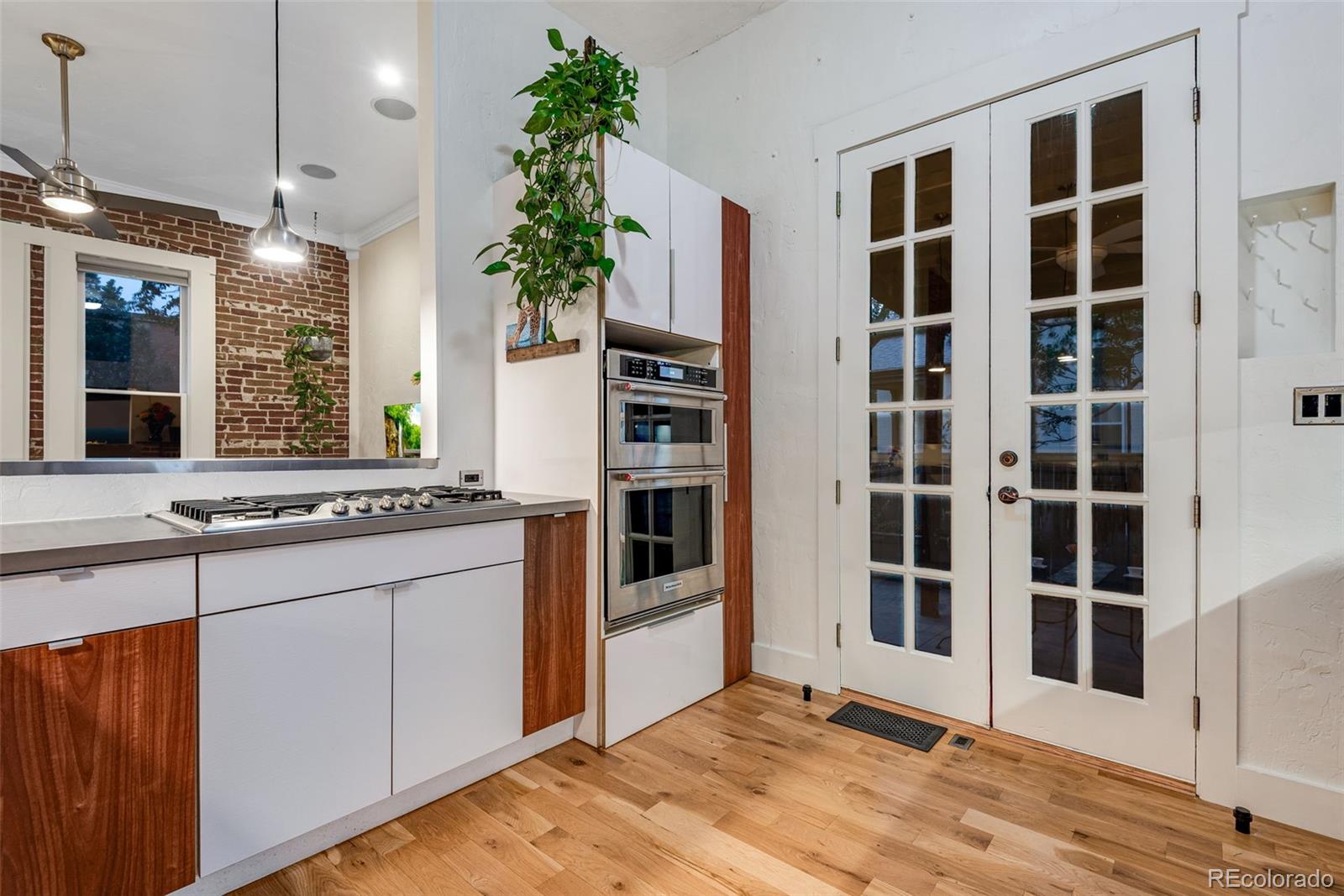 MLS Image #18 for 2963  stout street,denver, Colorado