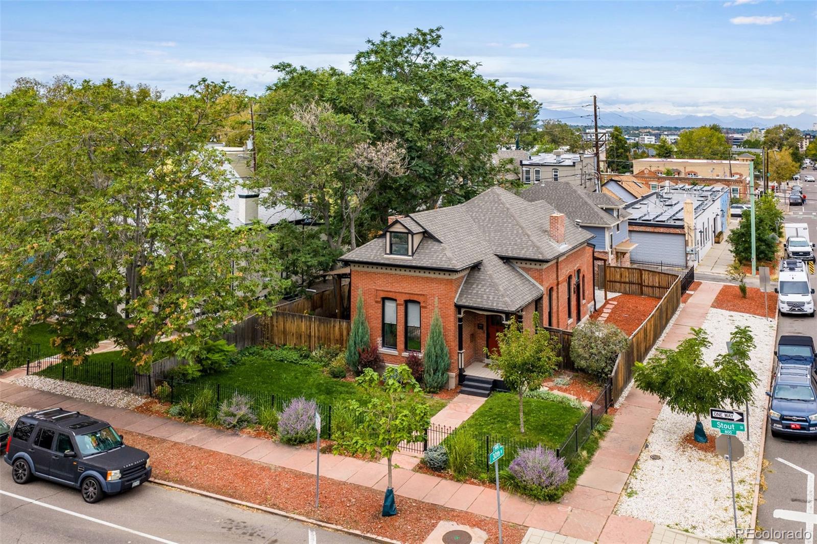 MLS Image #2 for 2963  stout street,denver, Colorado