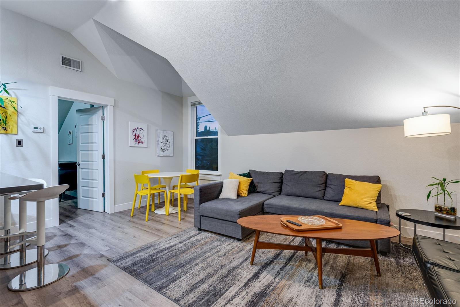 MLS Image #37 for 2963  stout street,denver, Colorado