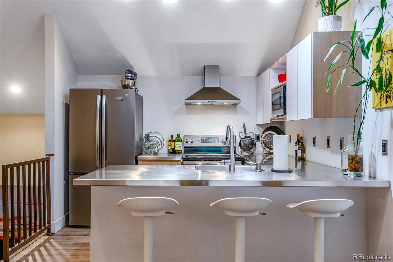 MLS Image #40 for 2963  stout street,denver, Colorado