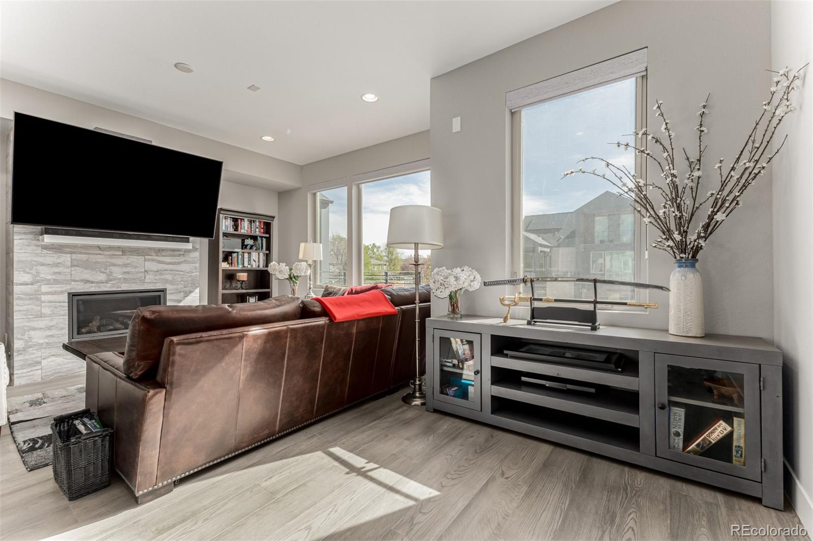 MLS Image #26 for 6984 e 1 st avenue,denver, Colorado