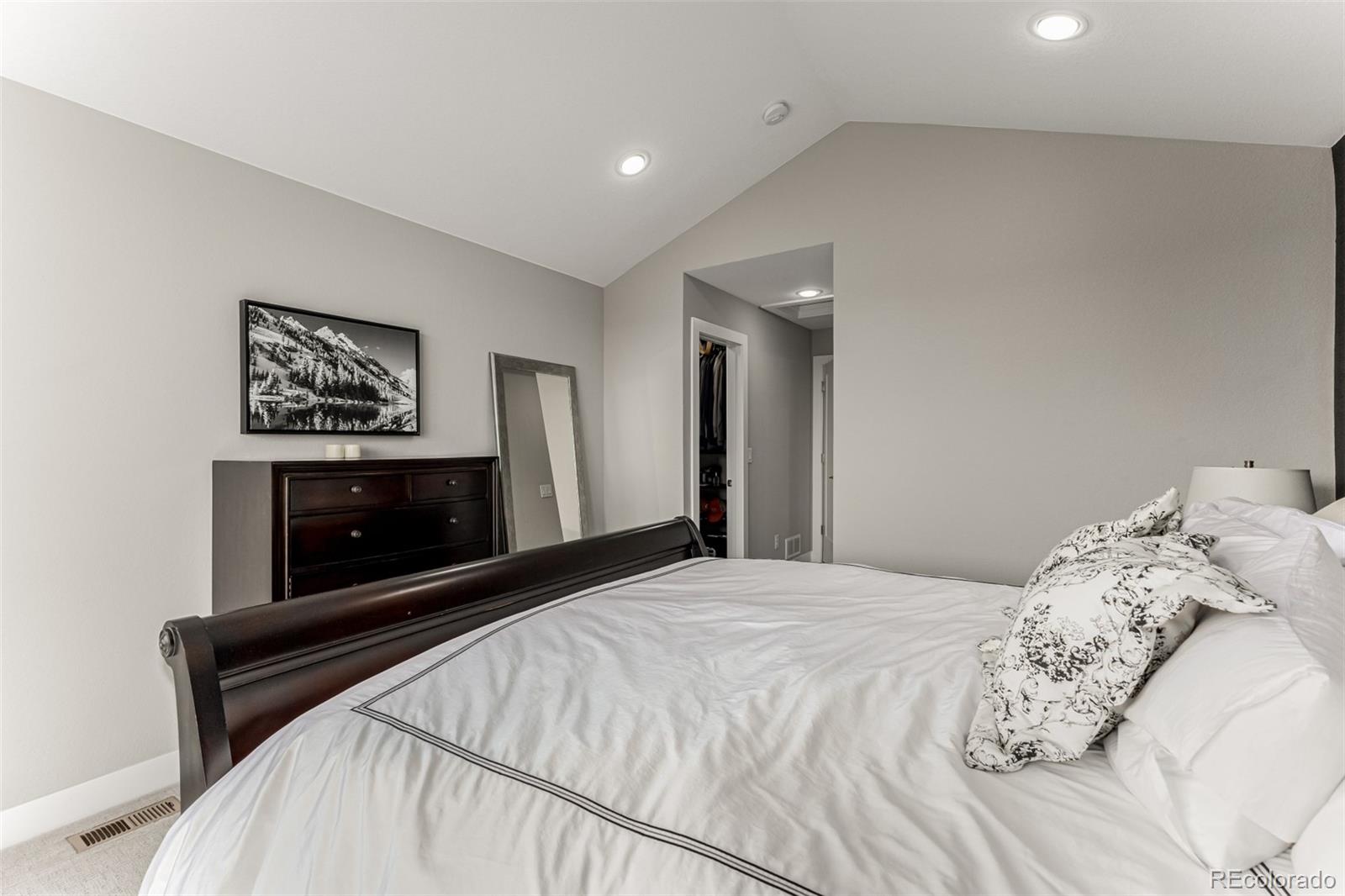 MLS Image #30 for 6984 e 1 st avenue,denver, Colorado