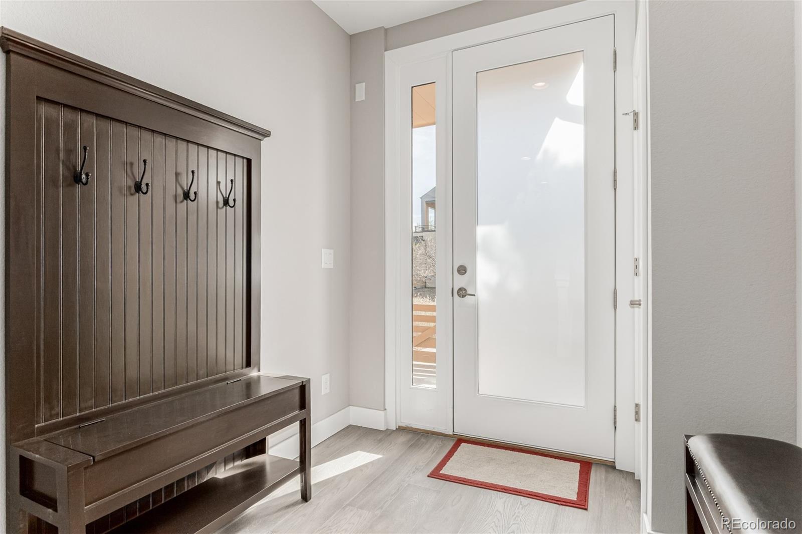 MLS Image #4 for 6984 e 1 st avenue,denver, Colorado