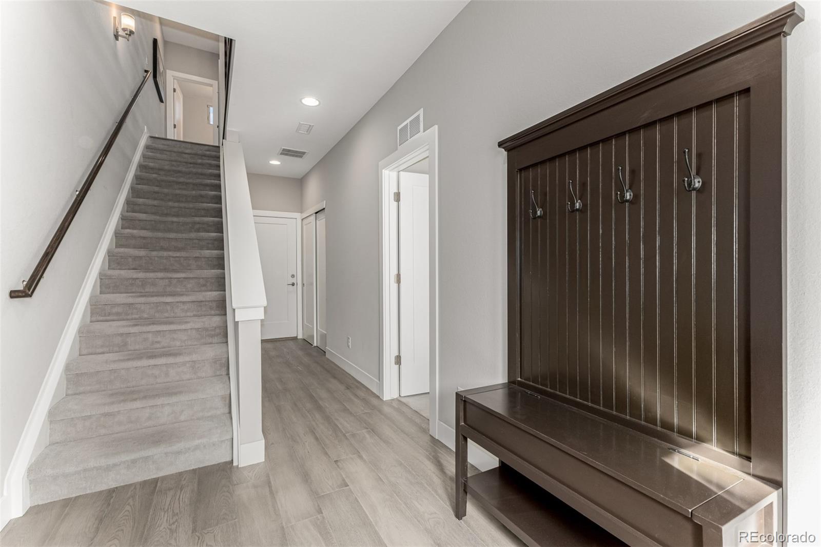MLS Image #5 for 6984 e 1 st avenue,denver, Colorado