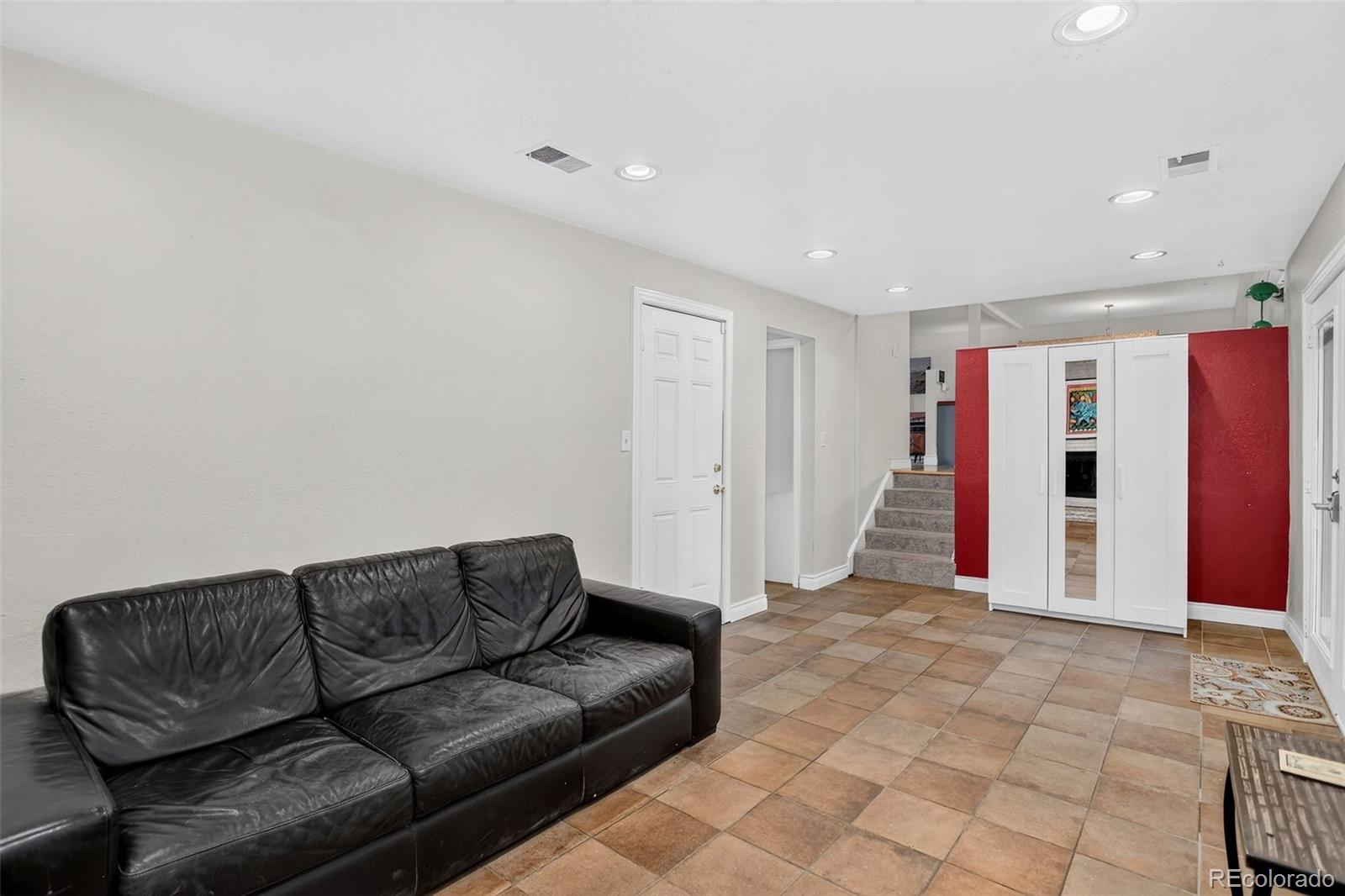 MLS Image #20 for 10546 w evans avenue,denver, Colorado