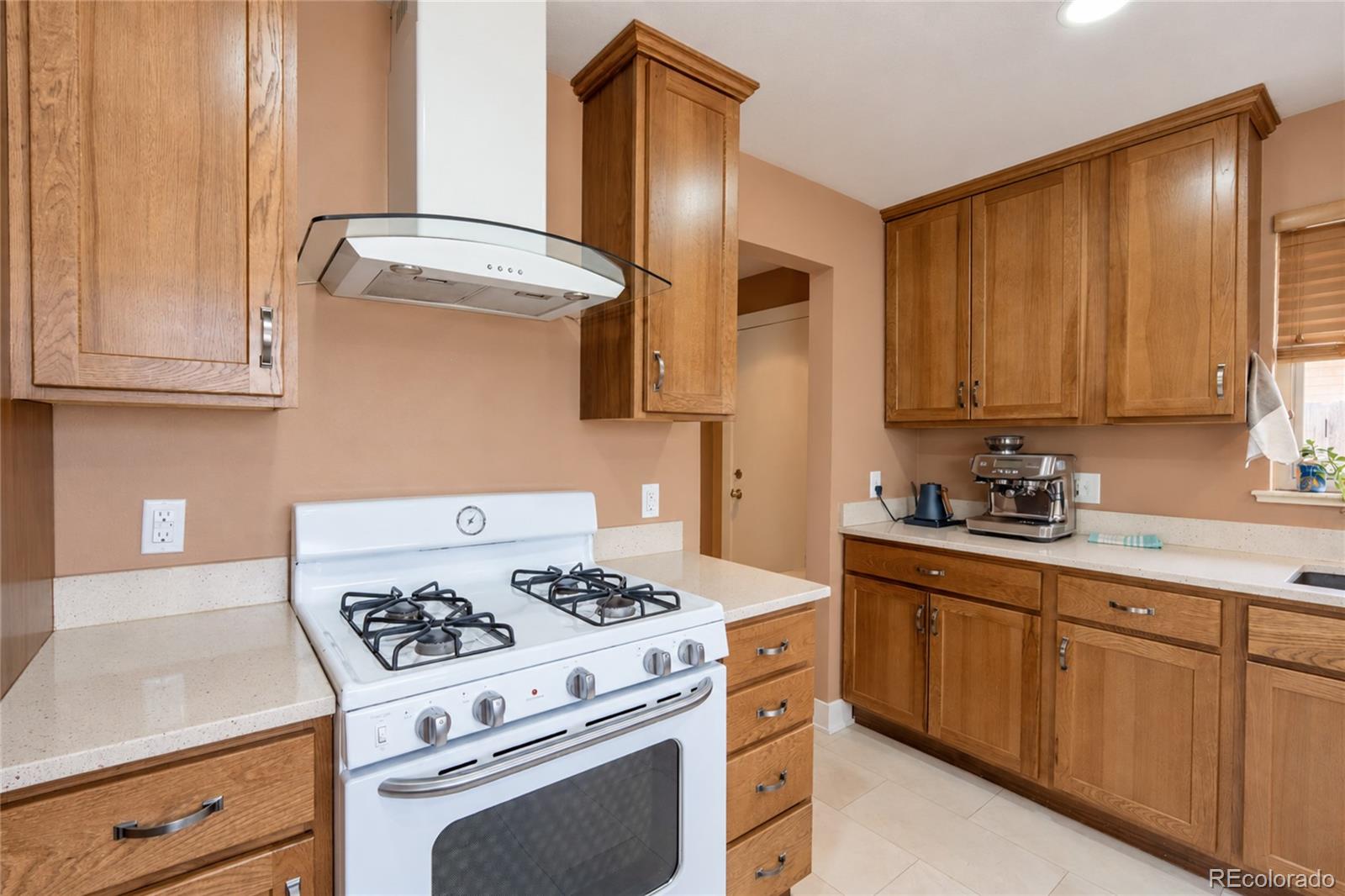 MLS Image #10 for 3211  olive street,denver, Colorado