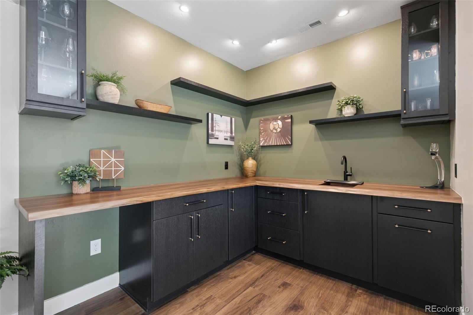 MLS Image #41 for 5005  mesa top drive,monument, Colorado
