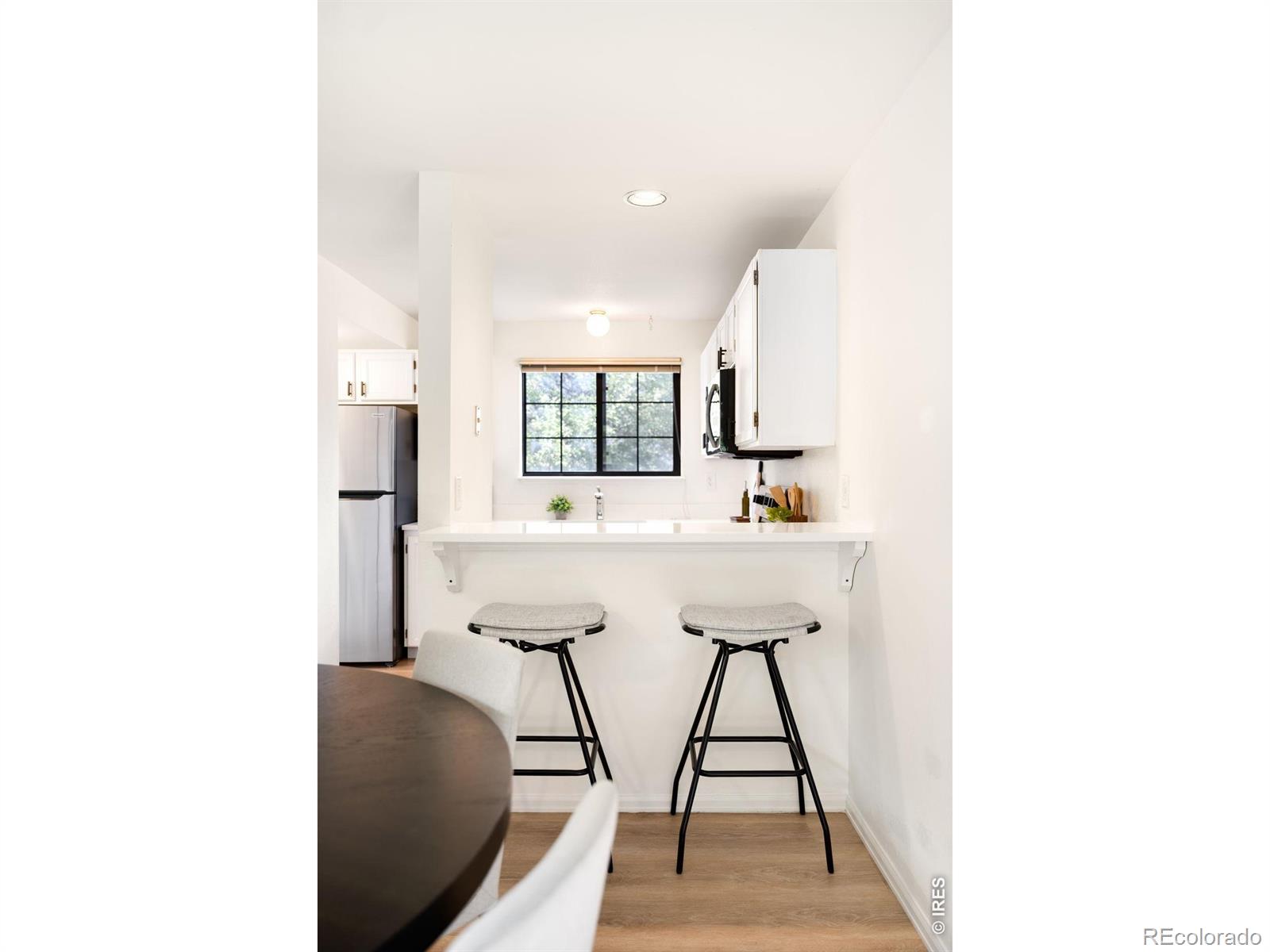 MLS Image #12 for 521 w sycamore circle,louisville, Colorado