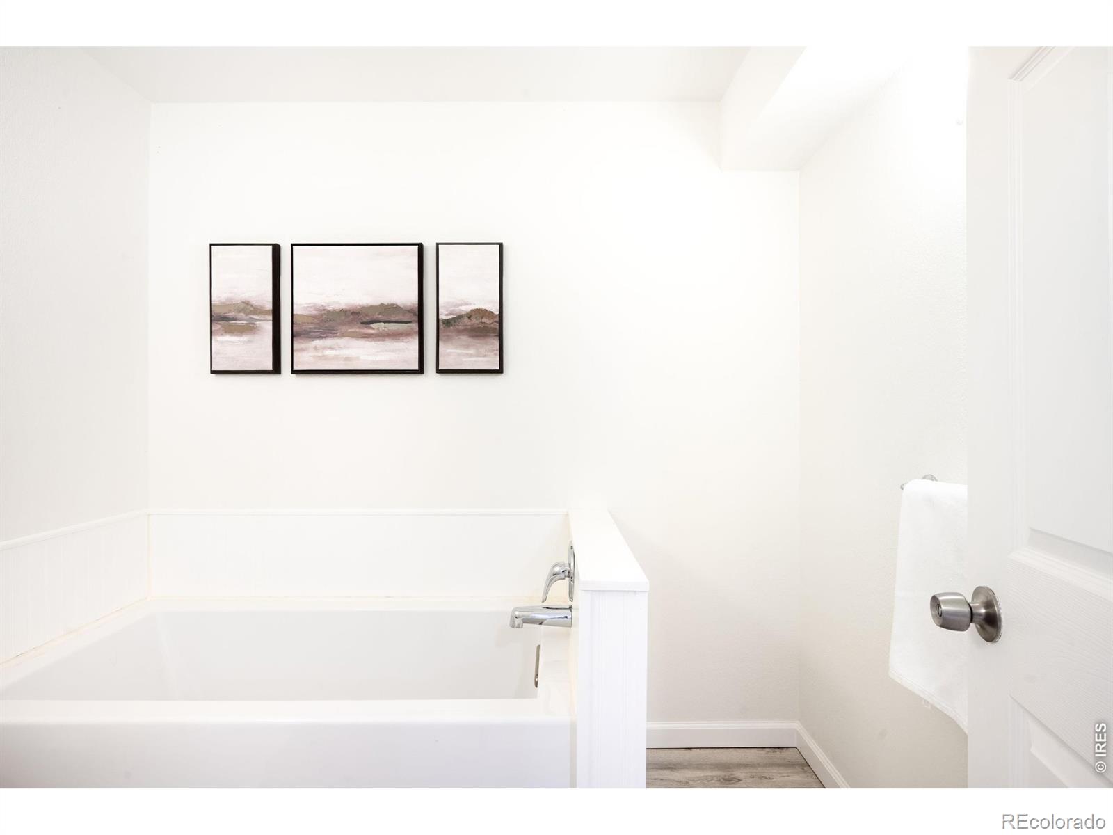 MLS Image #26 for 521 w sycamore circle,louisville, Colorado