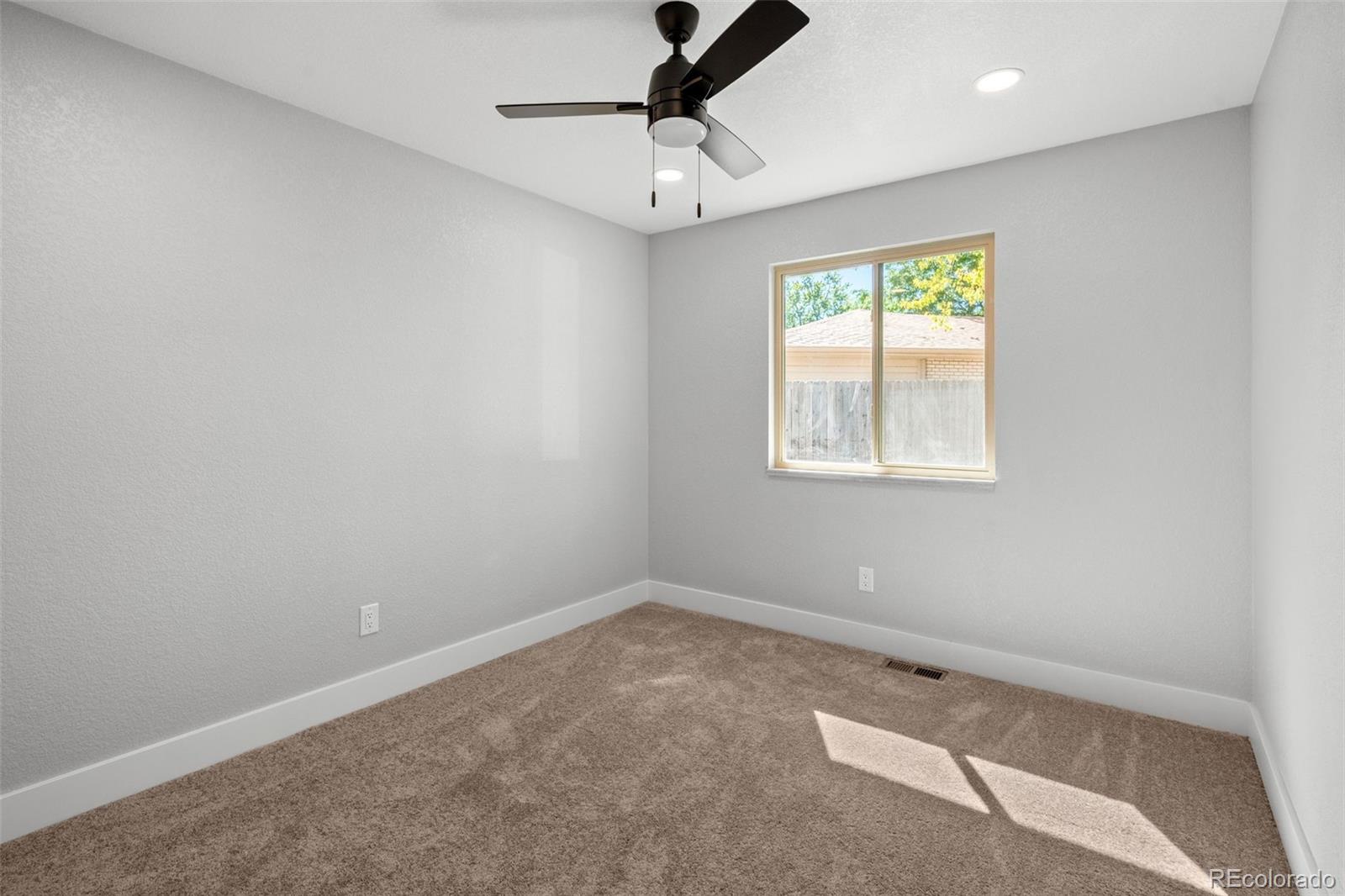 MLS Image #20 for 300 s kendall street,denver, Colorado