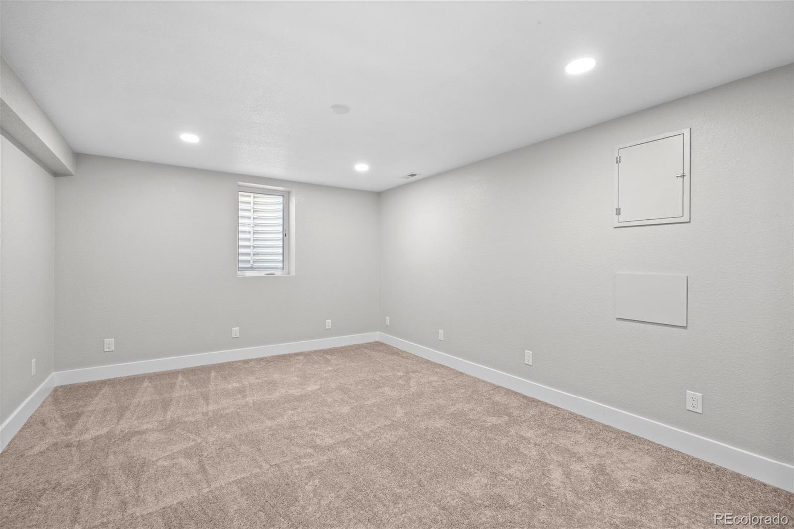 MLS Image #27 for 300 s kendall street,denver, Colorado