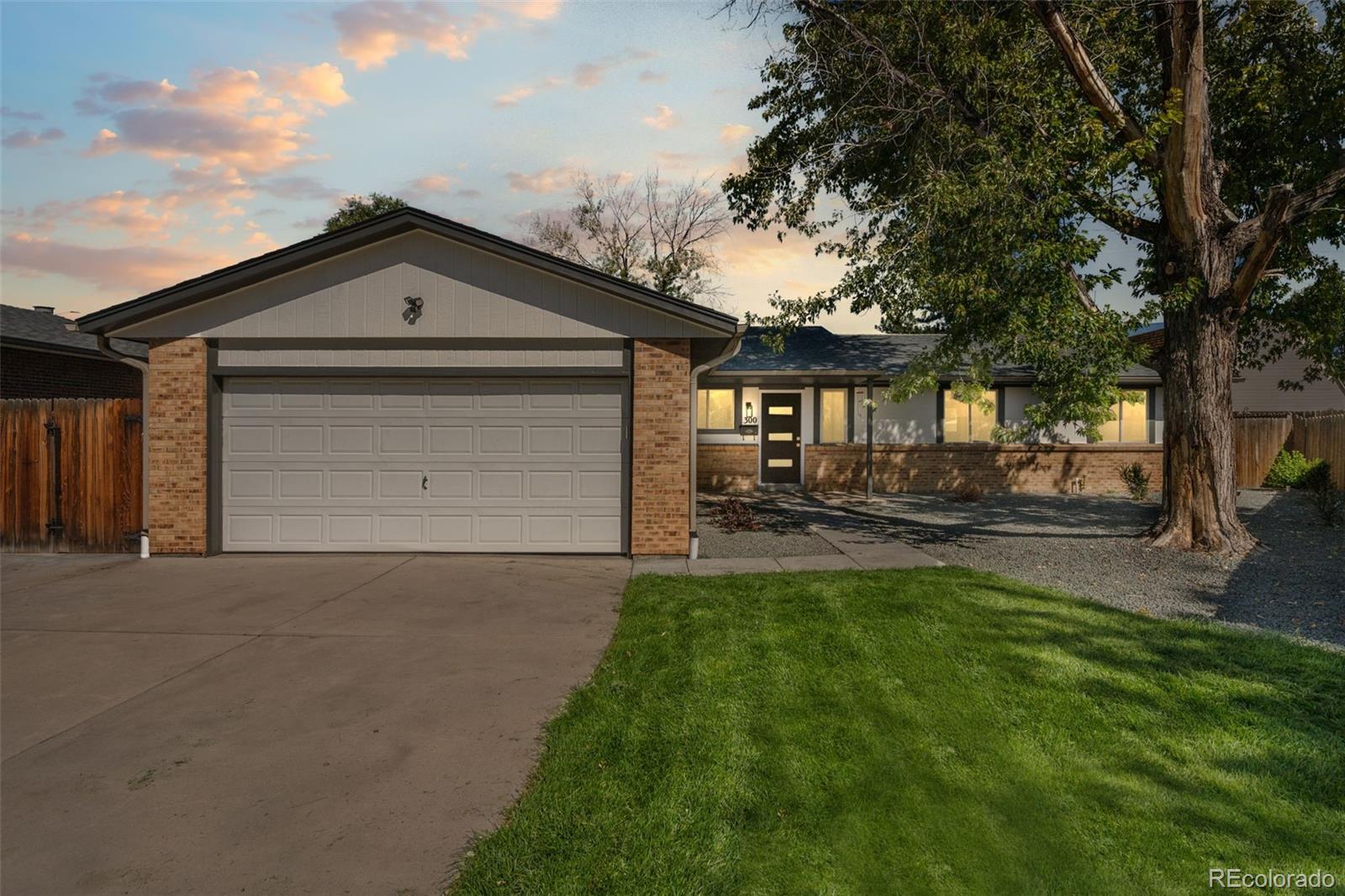MLS Image #31 for 300 s kendall street,denver, Colorado