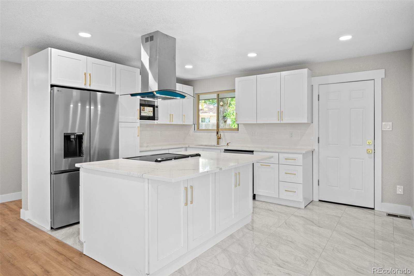 MLS Image #6 for 300 s kendall street,denver, Colorado