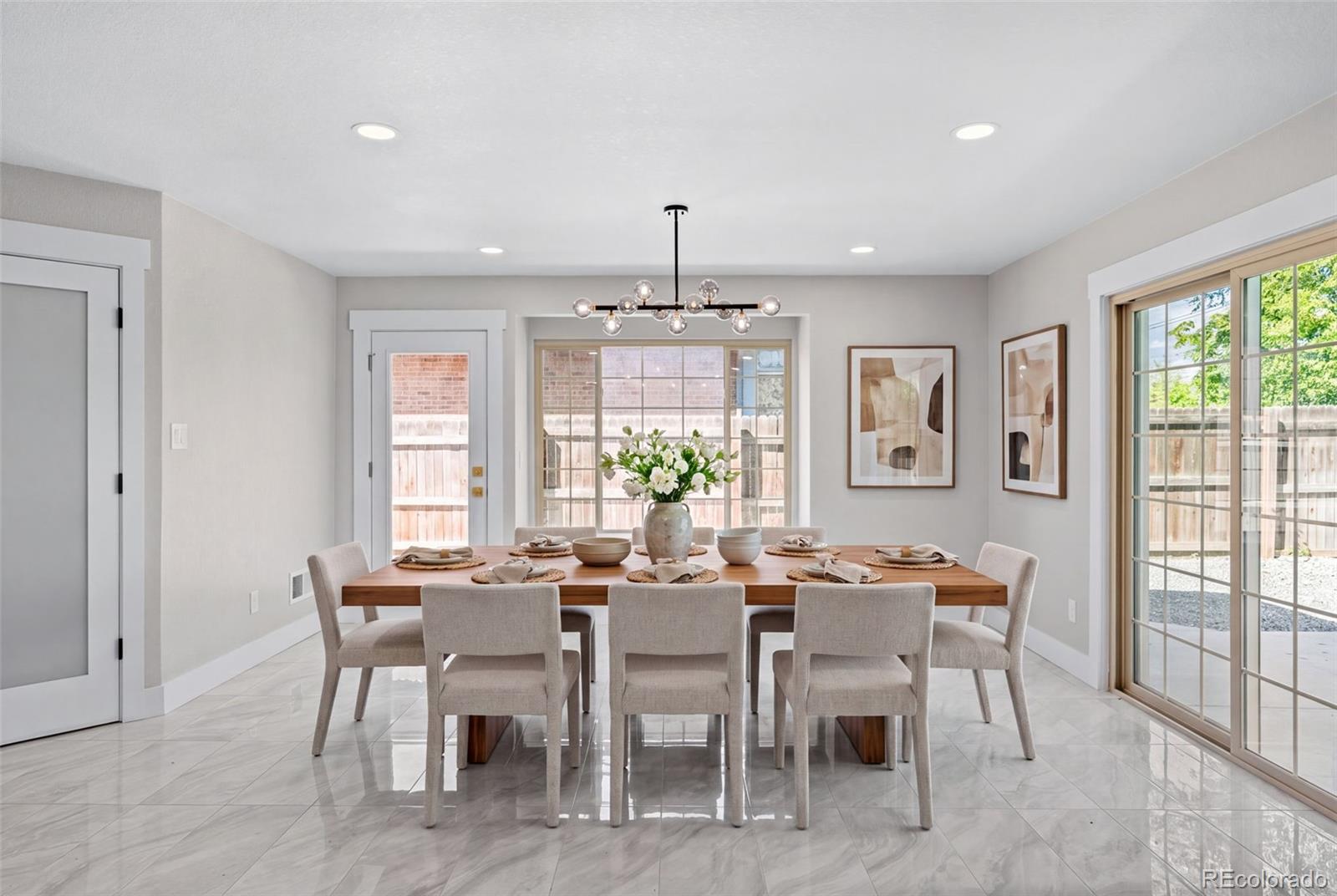MLS Image #9 for 300 s kendall street,denver, Colorado