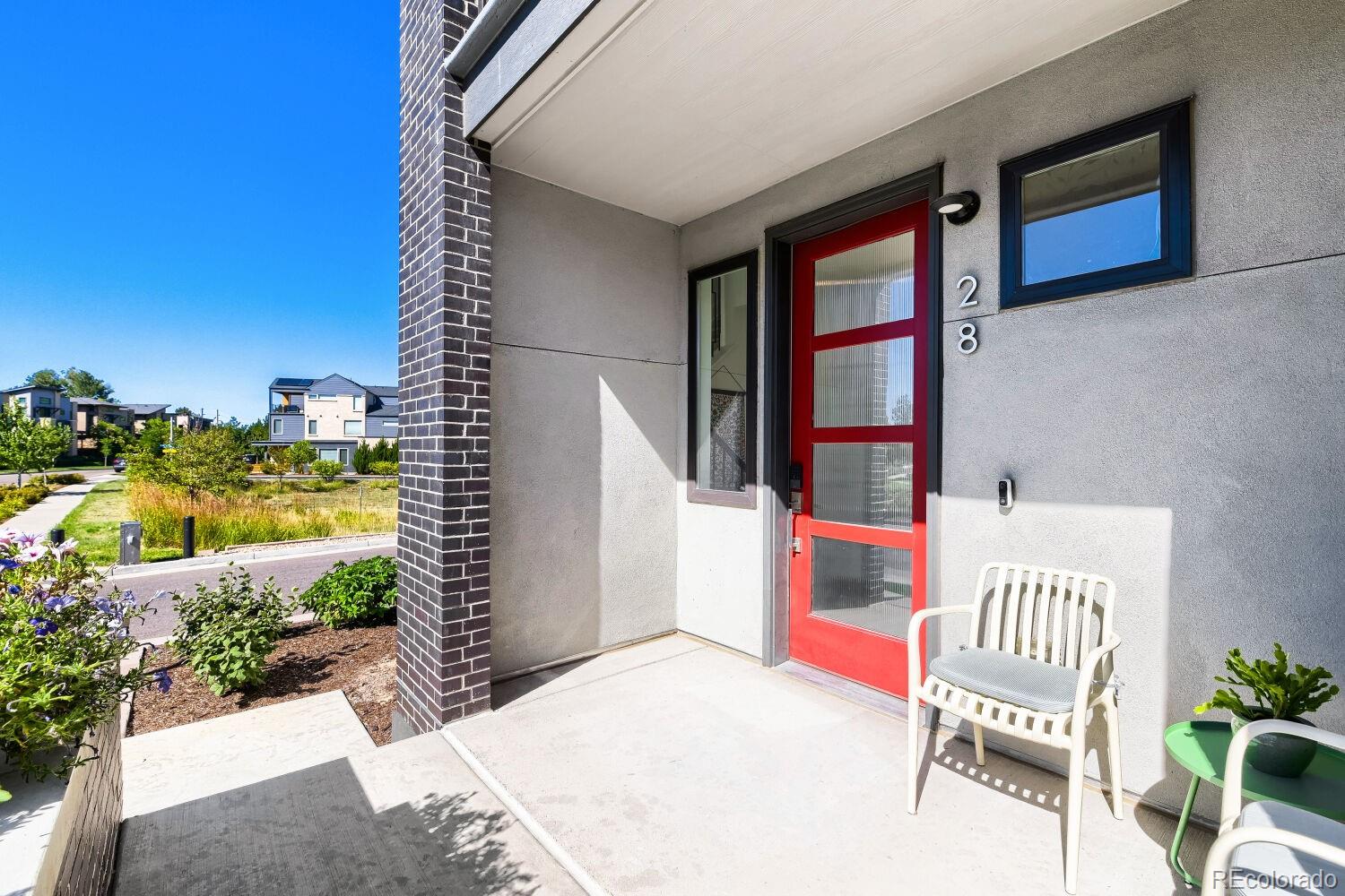 MLS Image #1 for 28  oneida court,denver, Colorado