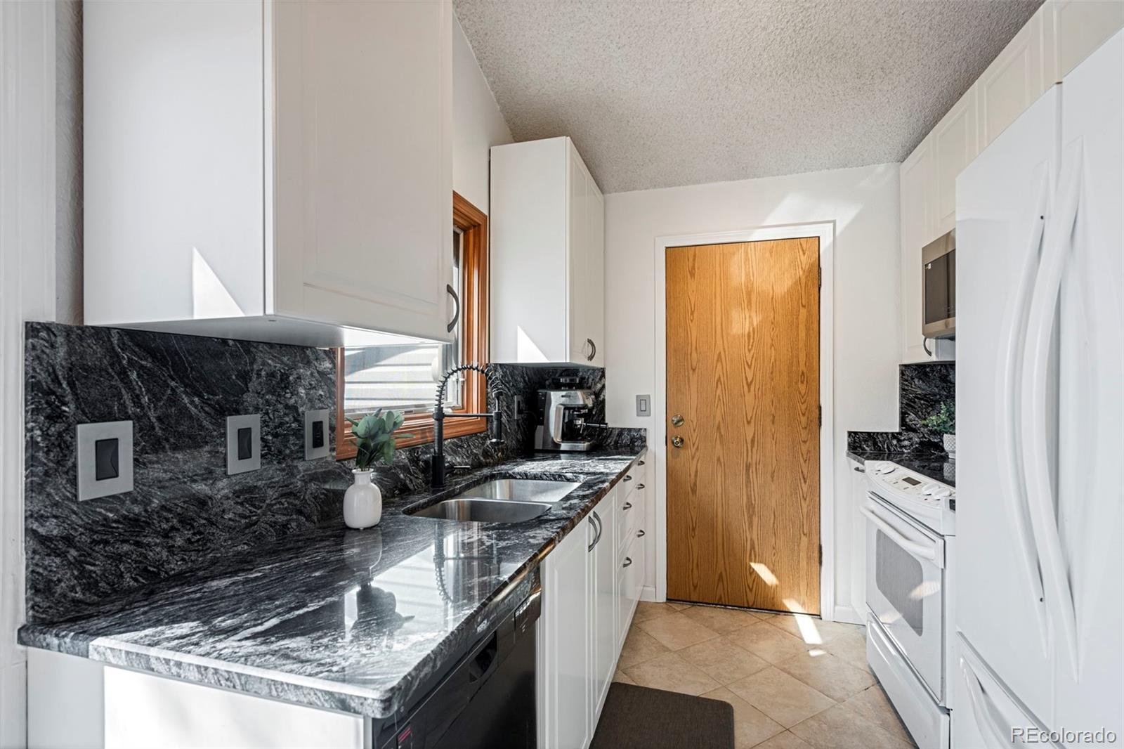 MLS Image #11 for 17591 e temple drive,aurora, Colorado