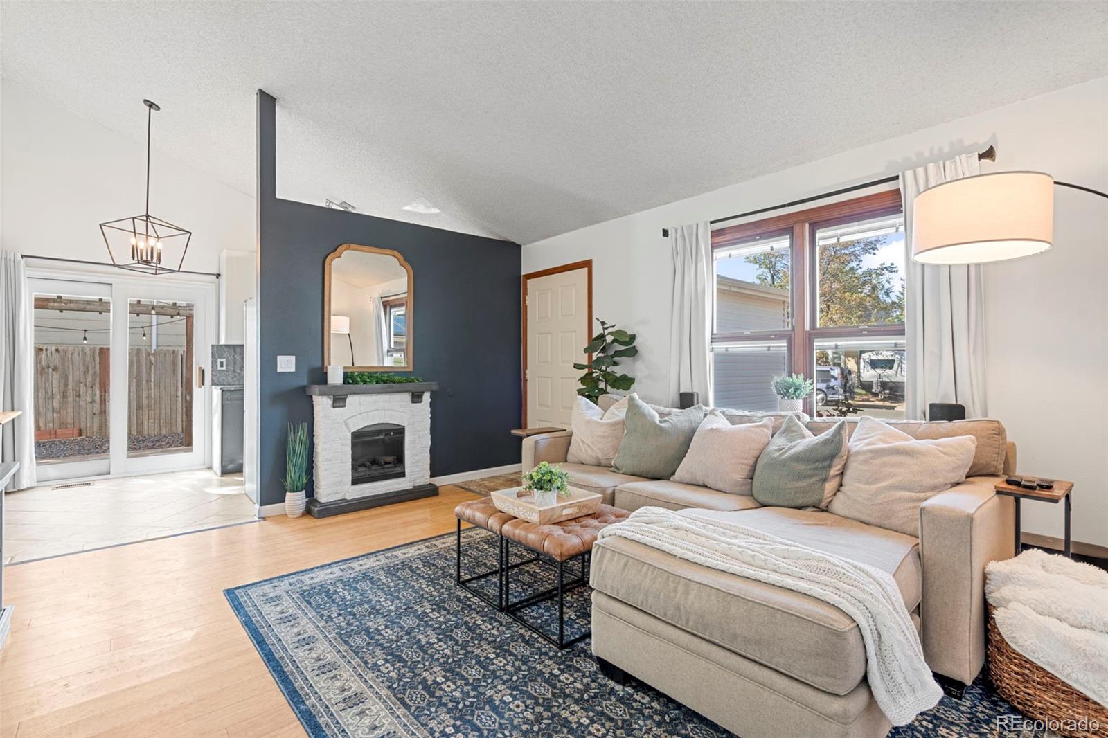 MLS Image #3 for 17591 e temple drive,aurora, Colorado