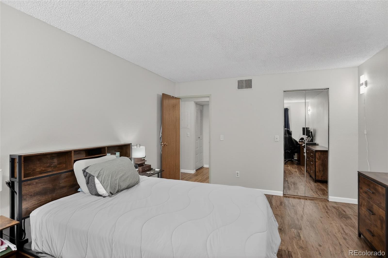 MLS Image #16 for 3344 s ammons street,denver, Colorado