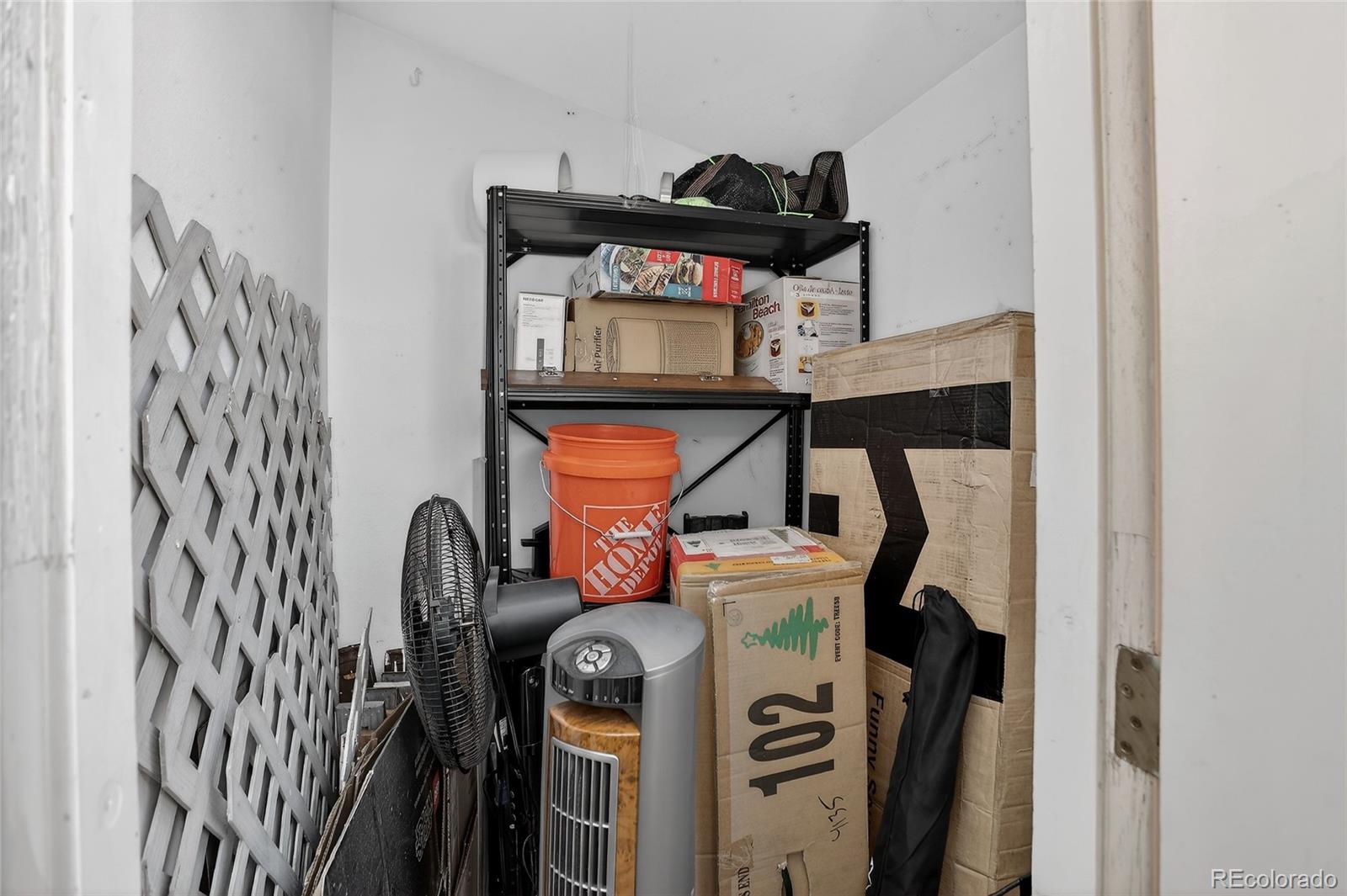MLS Image #17 for 3344 s ammons street,denver, Colorado