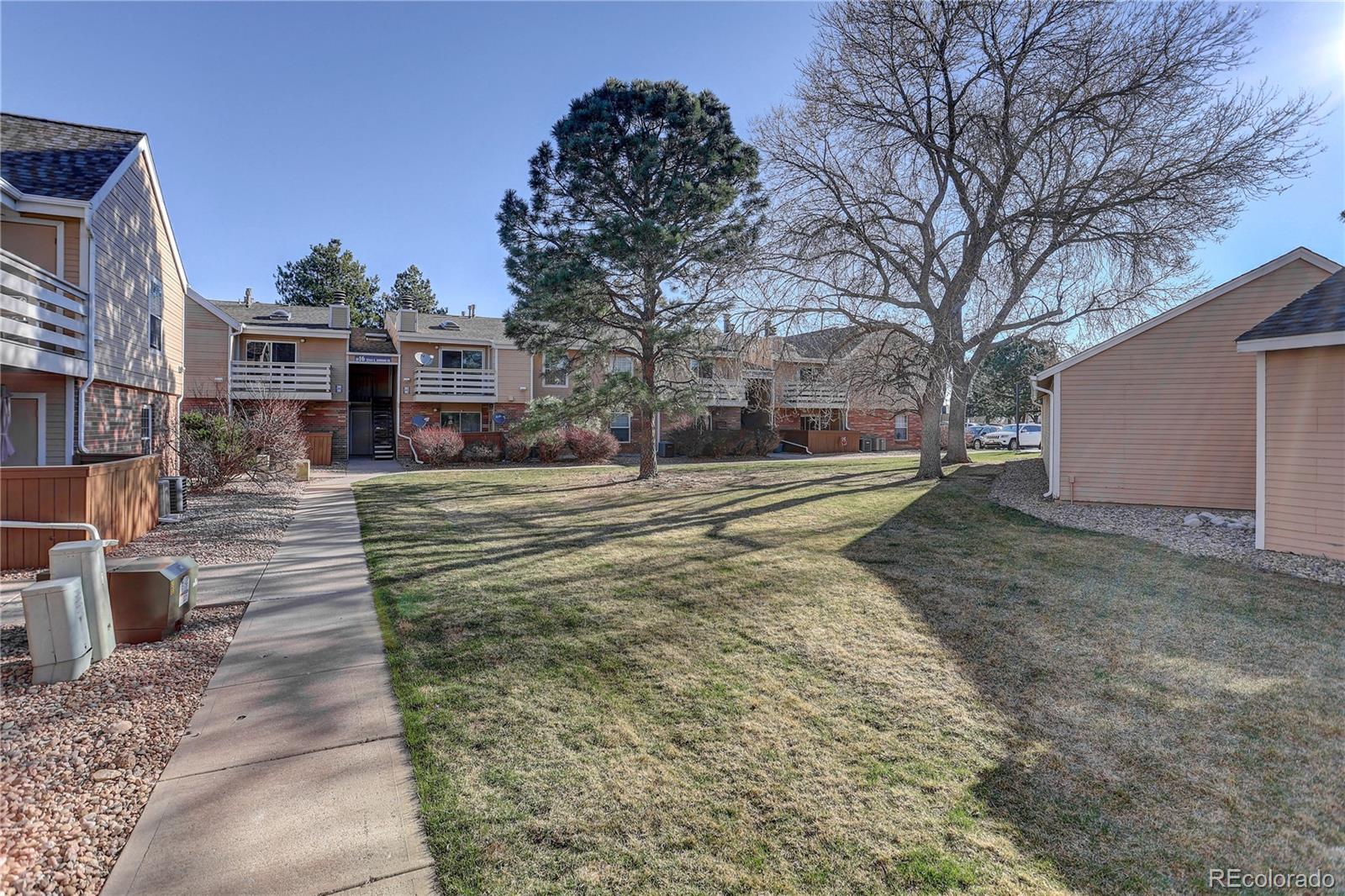 MLS Image #27 for 3344 s ammons street,denver, Colorado
