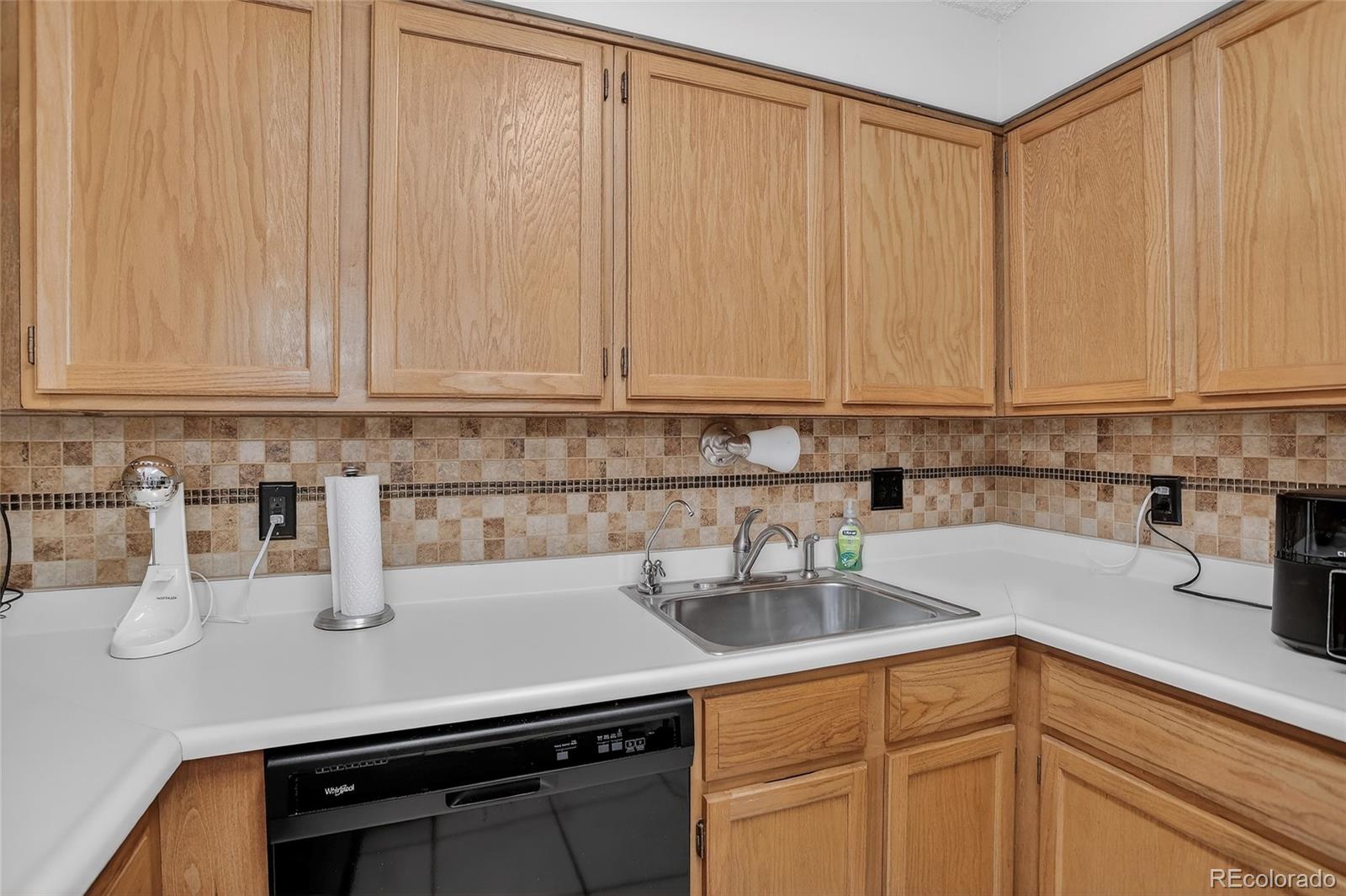 MLS Image #6 for 3344 s ammons street,denver, Colorado