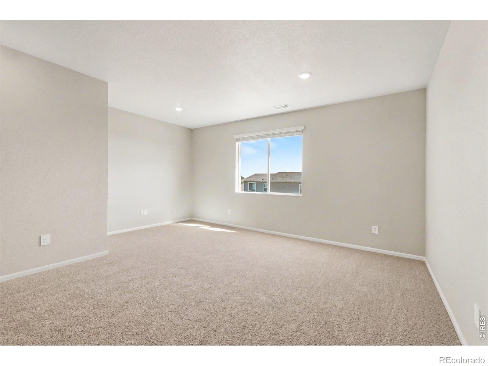 MLS Image #15 for 1629  yampa river drive,windsor, Colorado