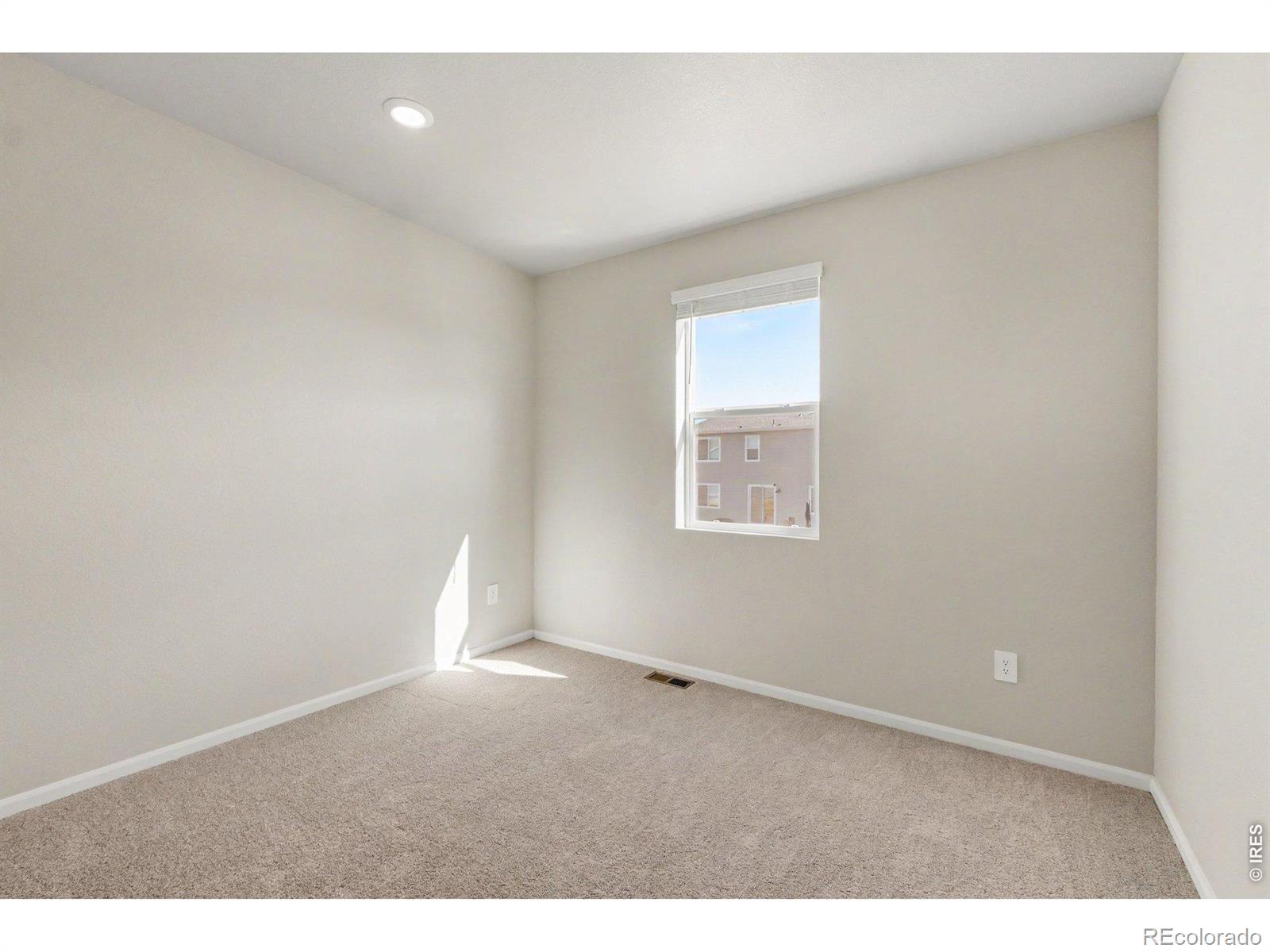 MLS Image #26 for 1629  yampa river drive,windsor, Colorado