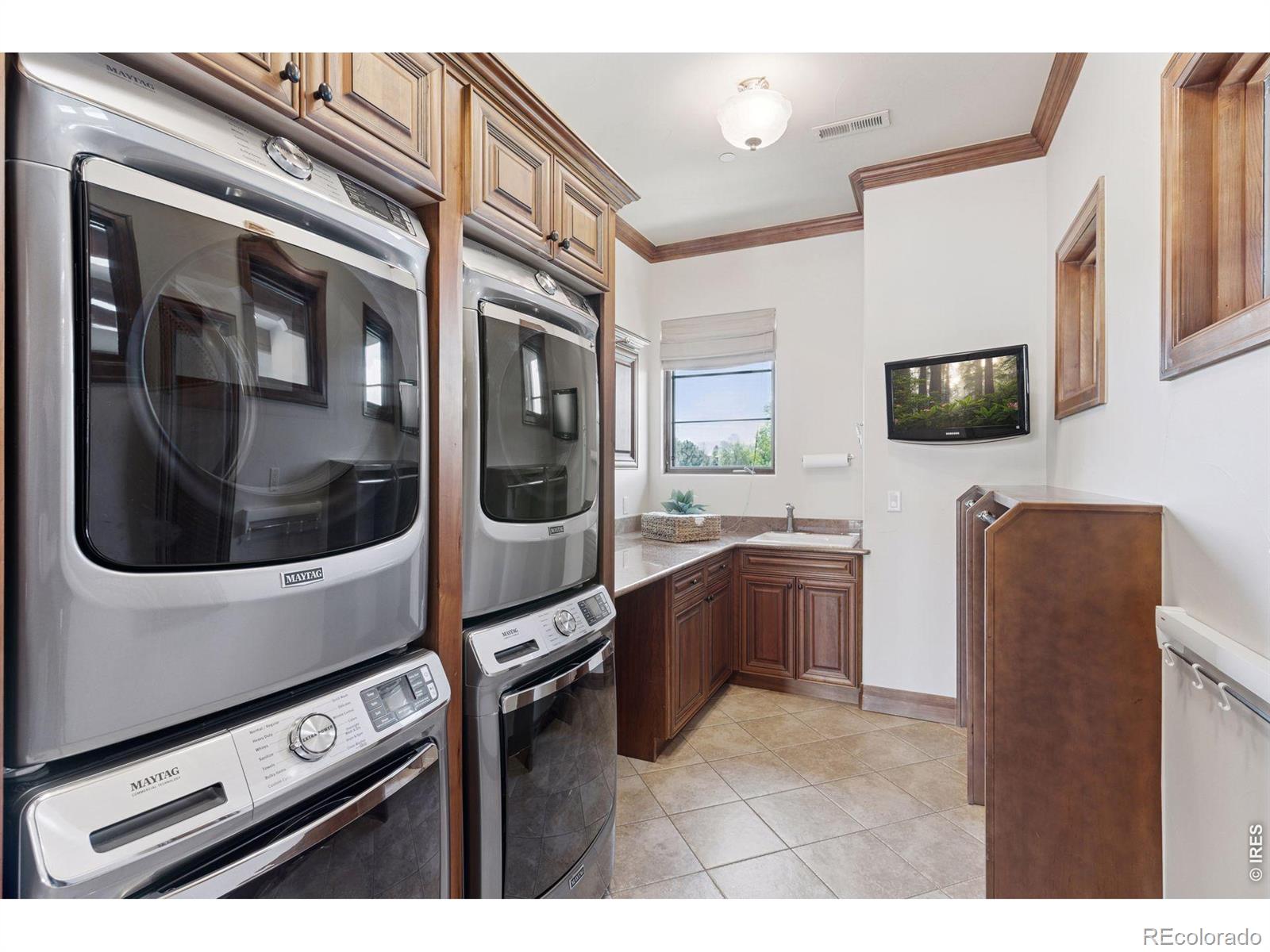 MLS Image #32 for 6541  legend ridge trail,niwot, Colorado