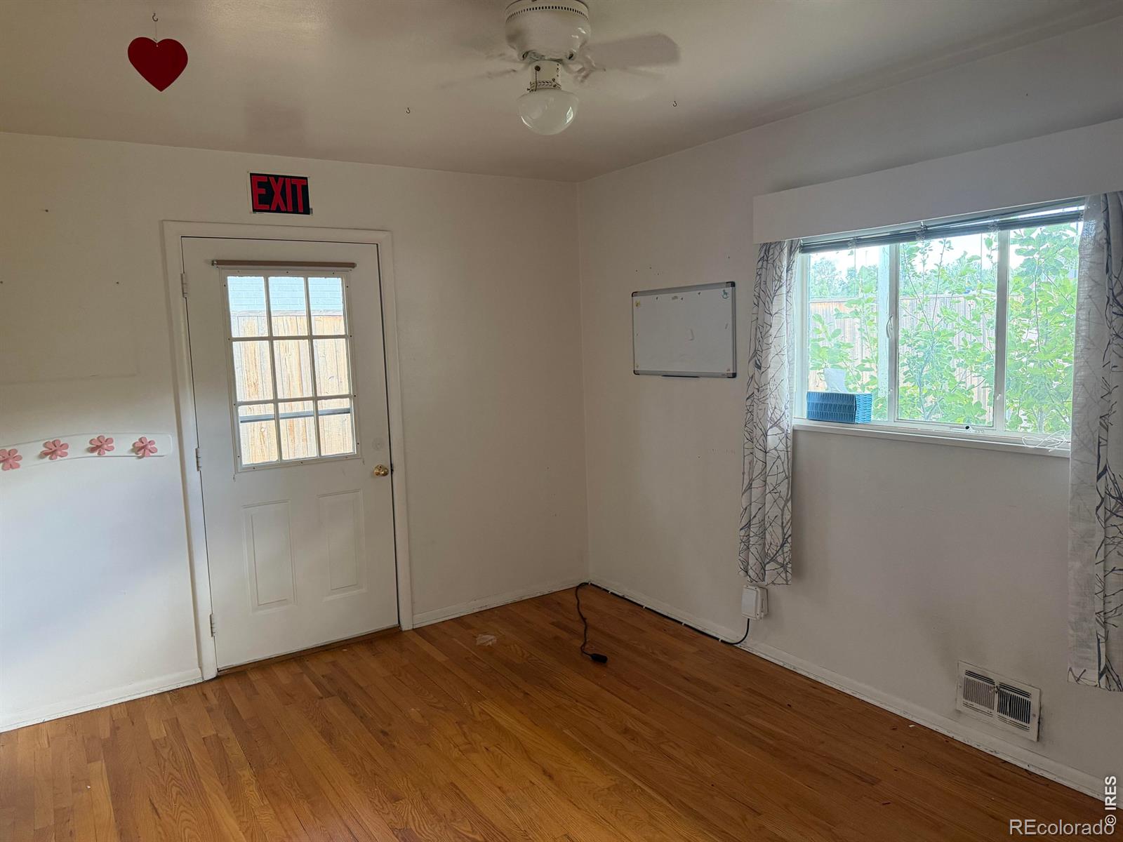 MLS Image #10 for 3695  martin drive,boulder, Colorado