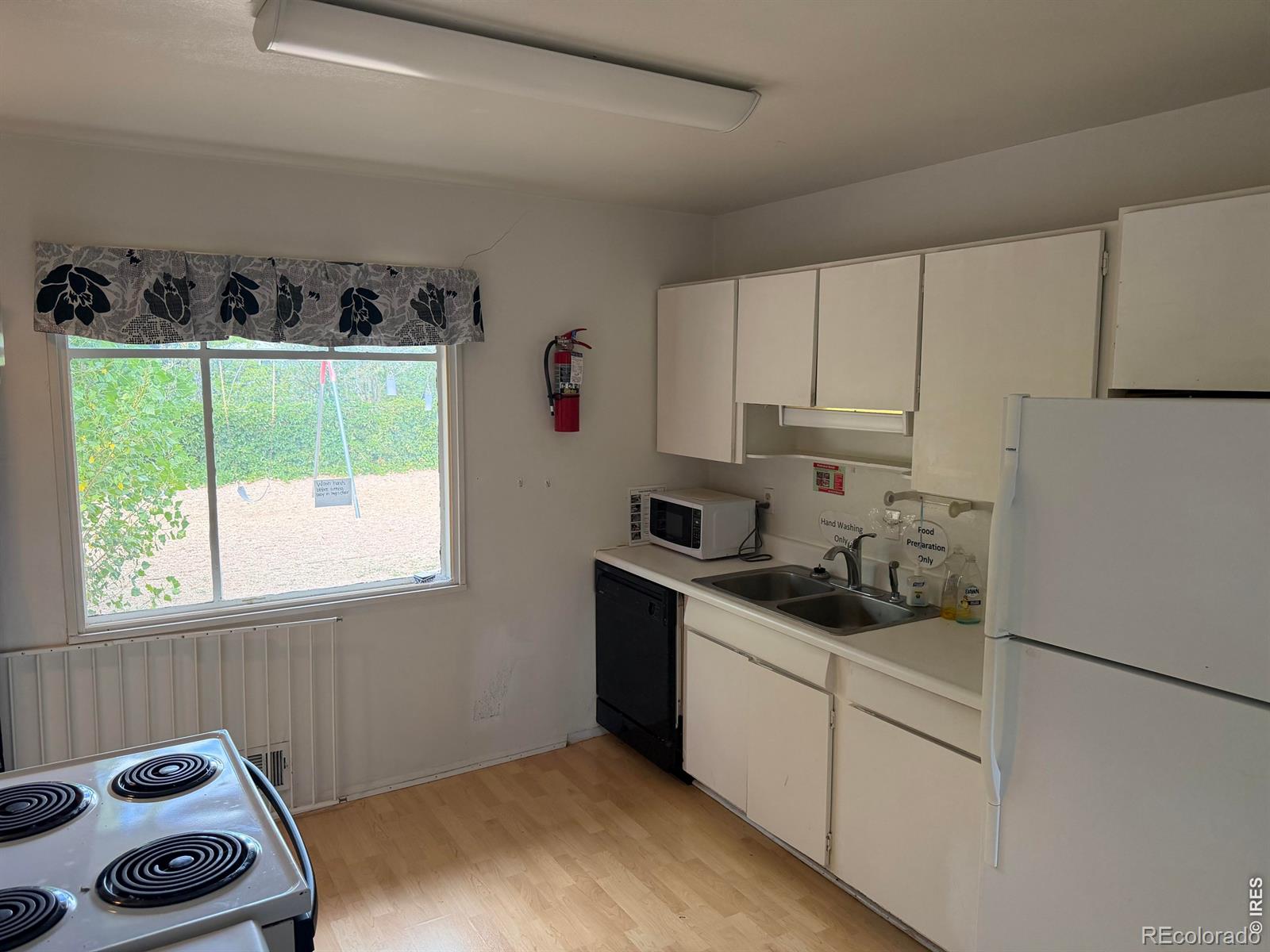 MLS Image #7 for 3695  martin drive,boulder, Colorado