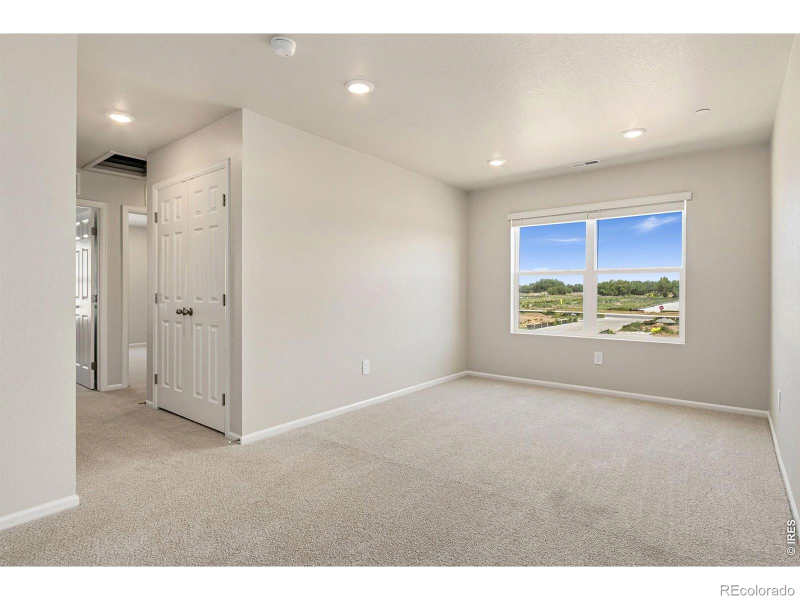 MLS Image #14 for 1590  riverplace drive,windsor, Colorado