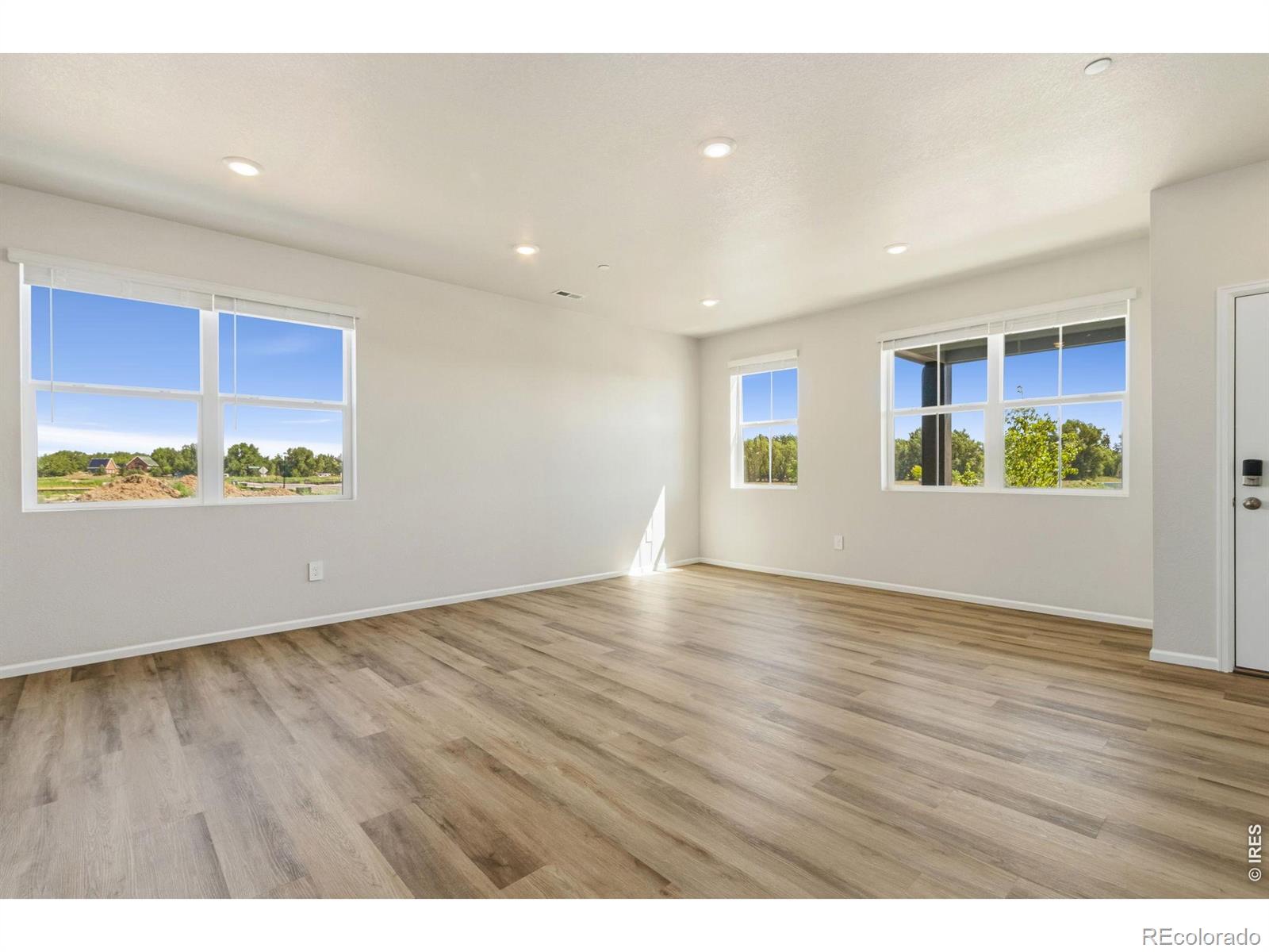 MLS Image #5 for 1590  riverplace drive,windsor, Colorado