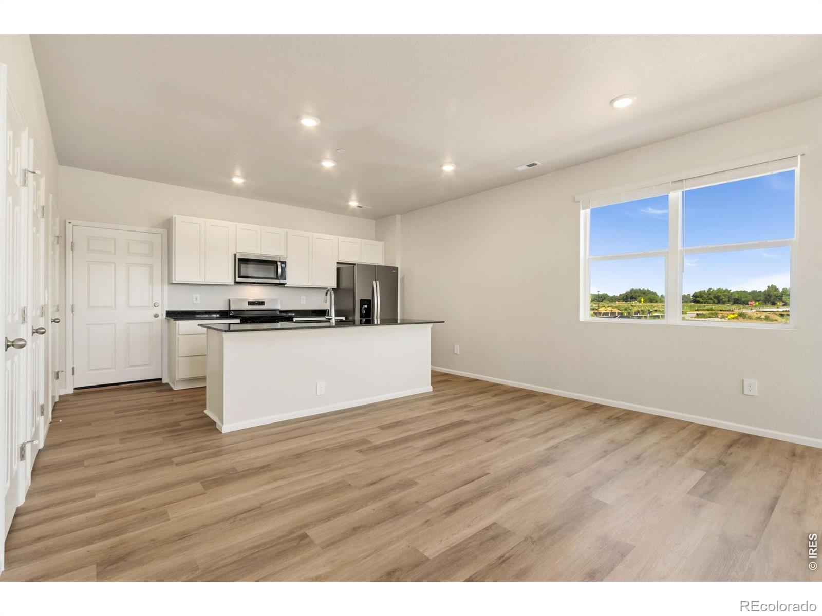 MLS Image #7 for 1590  riverplace drive,windsor, Colorado