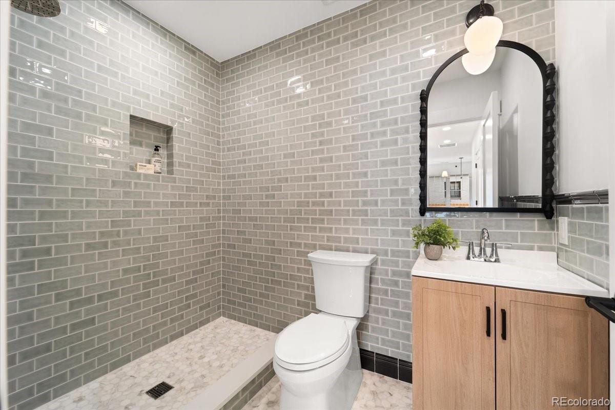 MLS Image #21 for 265 s pennsylvania street,denver, Colorado