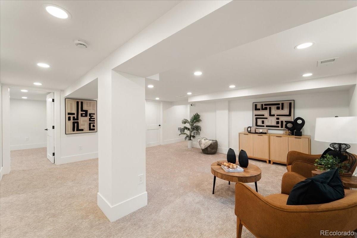MLS Image #28 for 265 s pennsylvania street,denver, Colorado