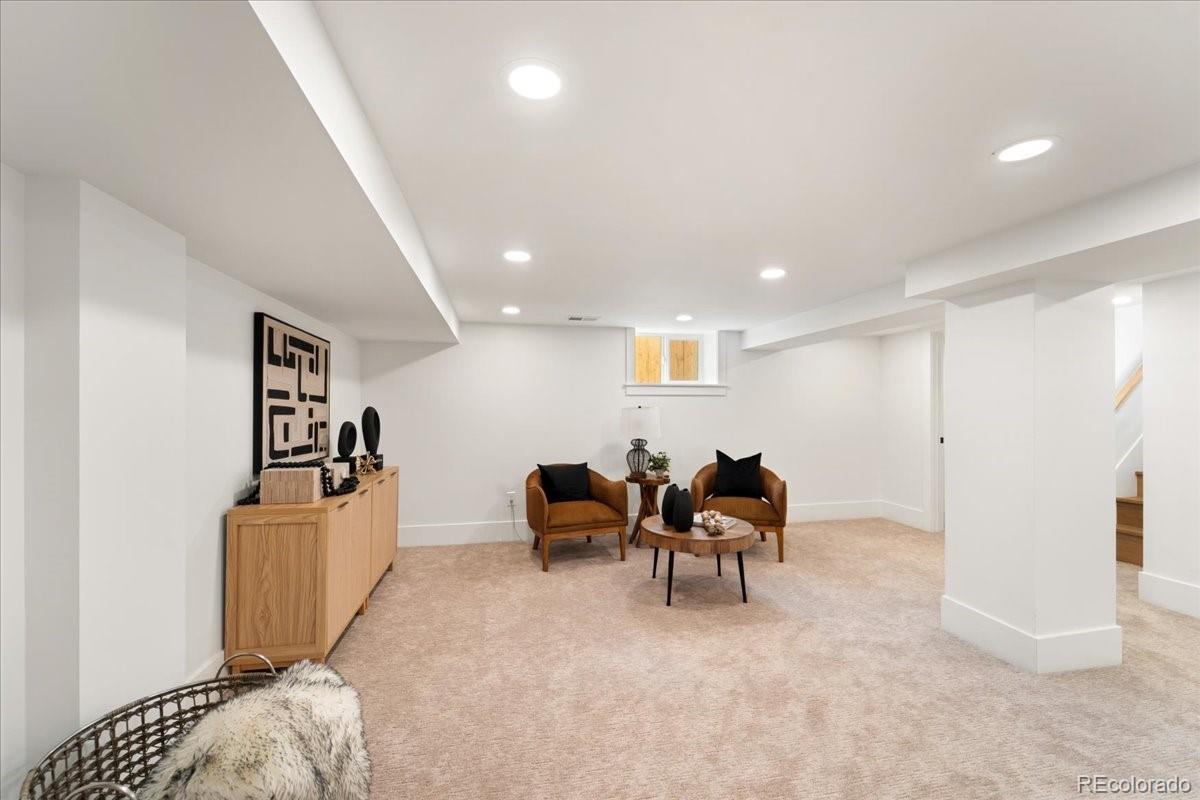 MLS Image #30 for 265 s pennsylvania street,denver, Colorado
