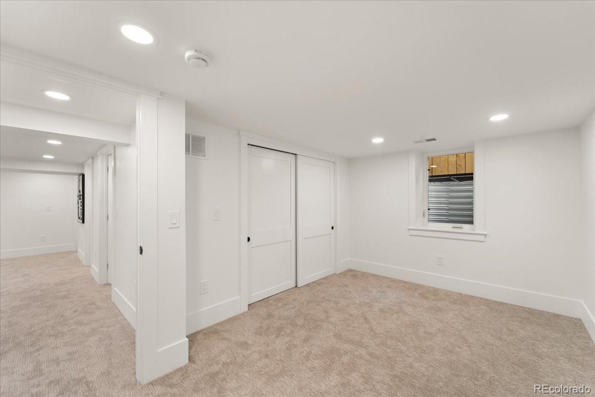 MLS Image #36 for 265 s pennsylvania street,denver, Colorado